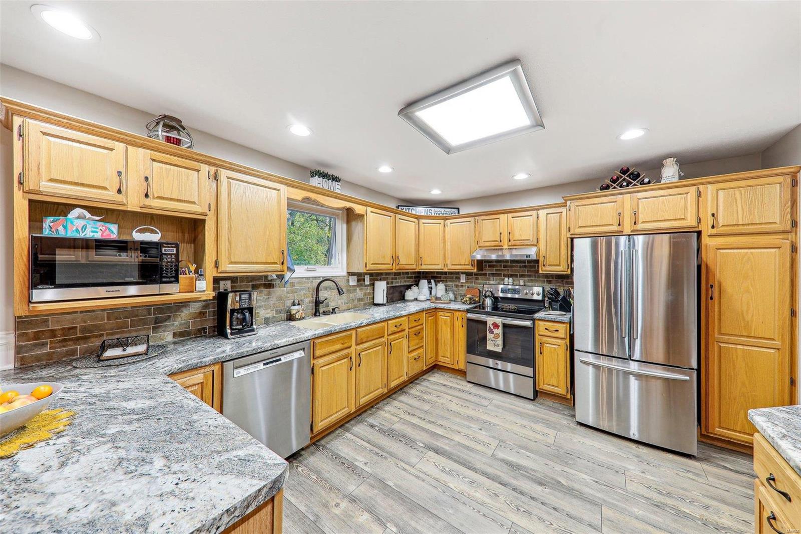 33 Quail Run Drive