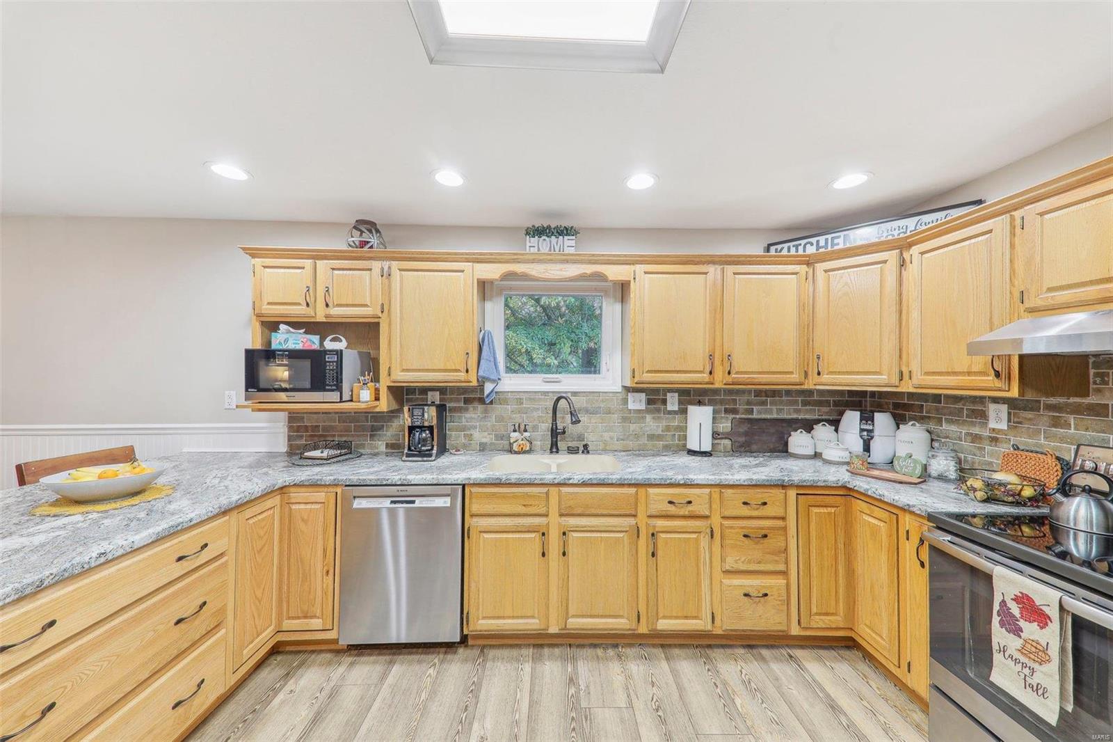 33 Quail Run Drive