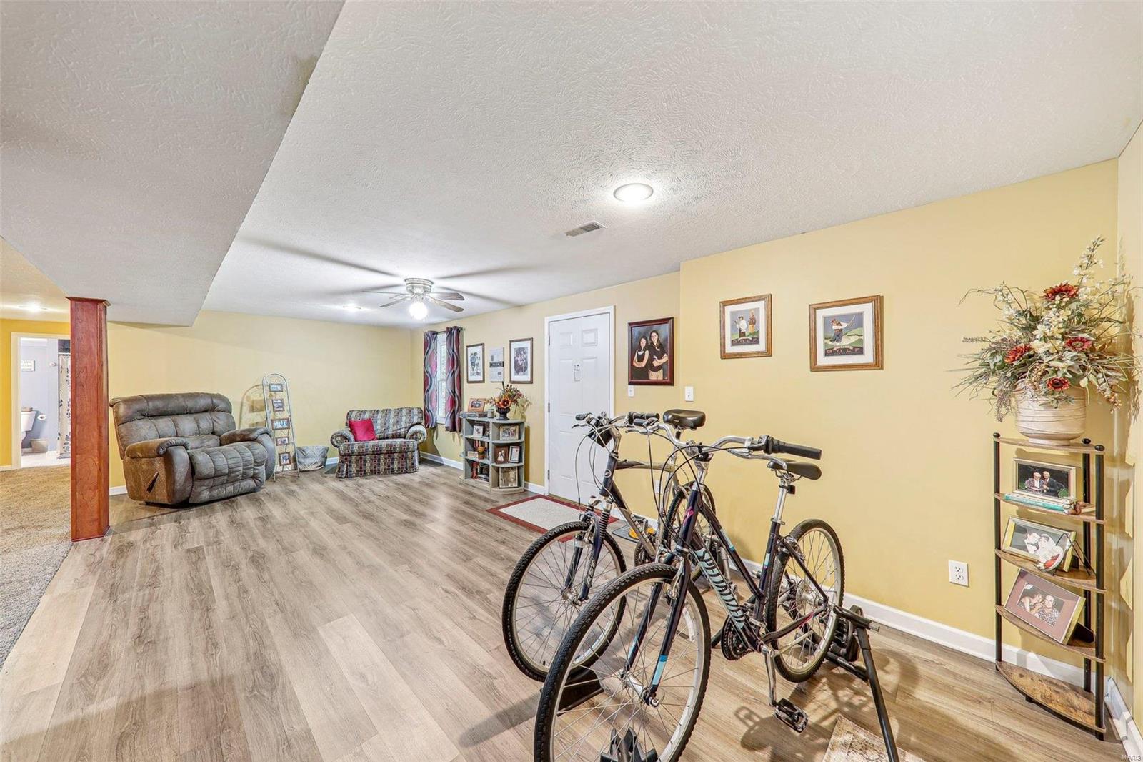 33 Quail Run Drive