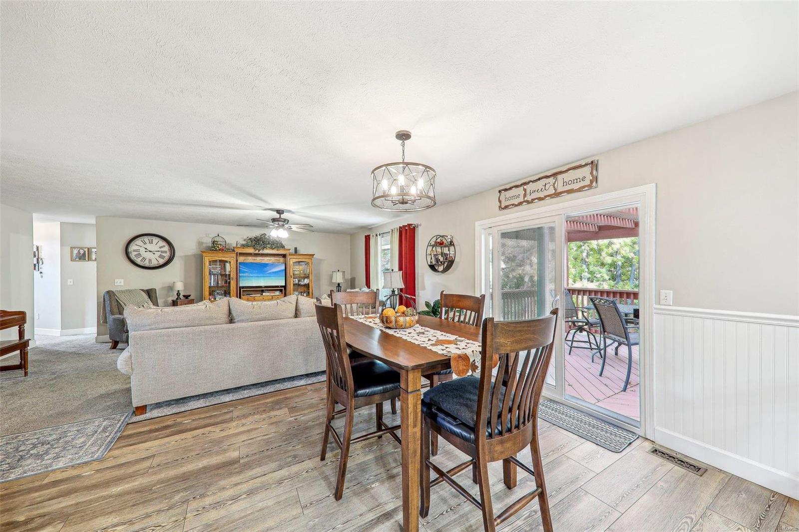 33 Quail Run Drive