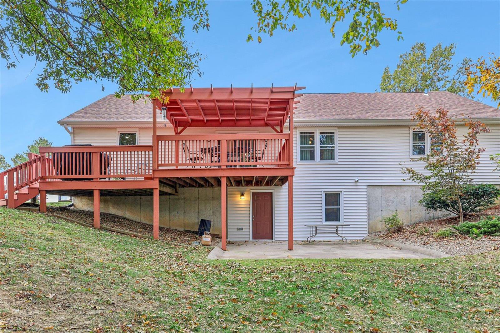 33 Quail Run Drive