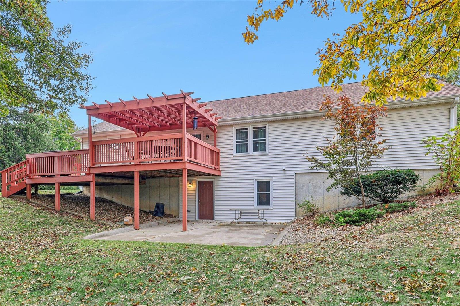 33 Quail Run Drive