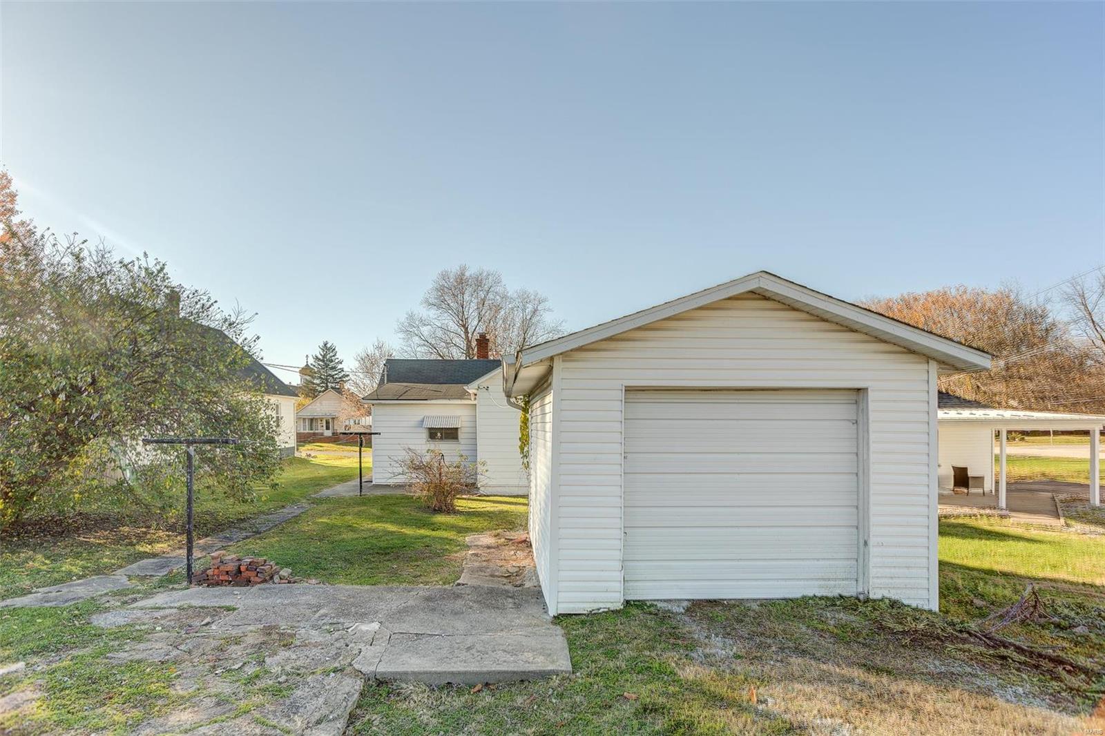 306 N 5th Street