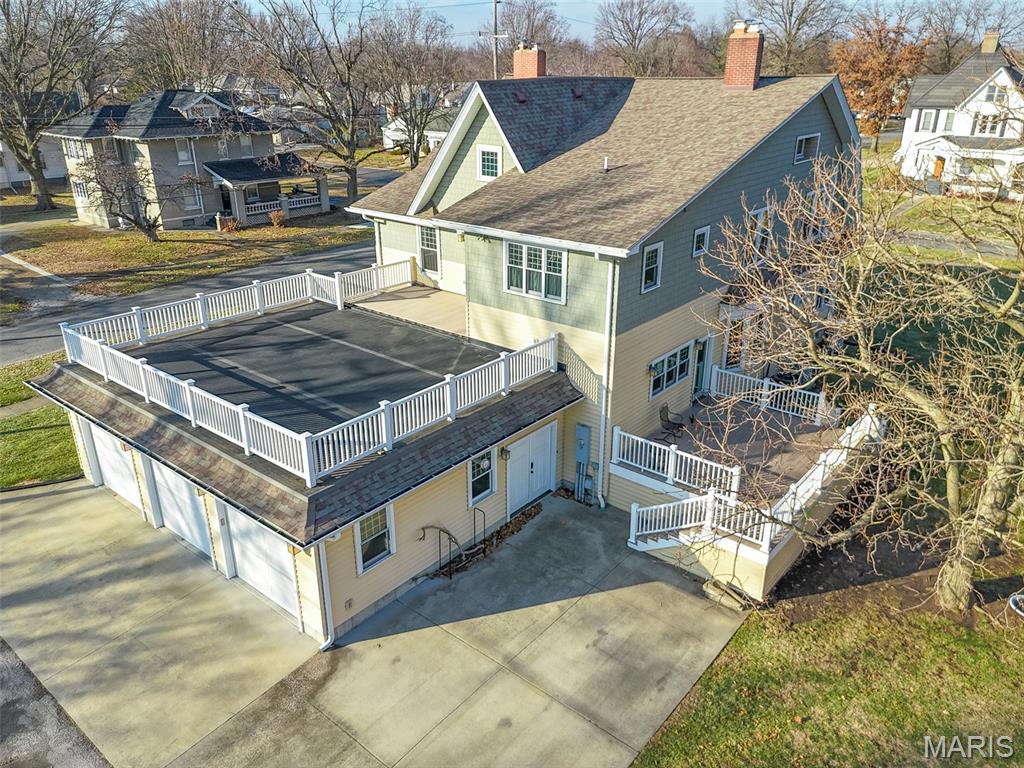 905 E 1st North Street