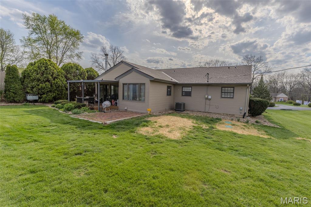 7 Hickory Lane