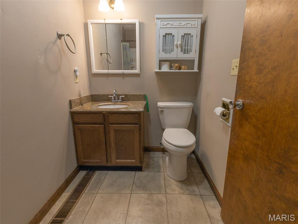 7 Hickory Lane
