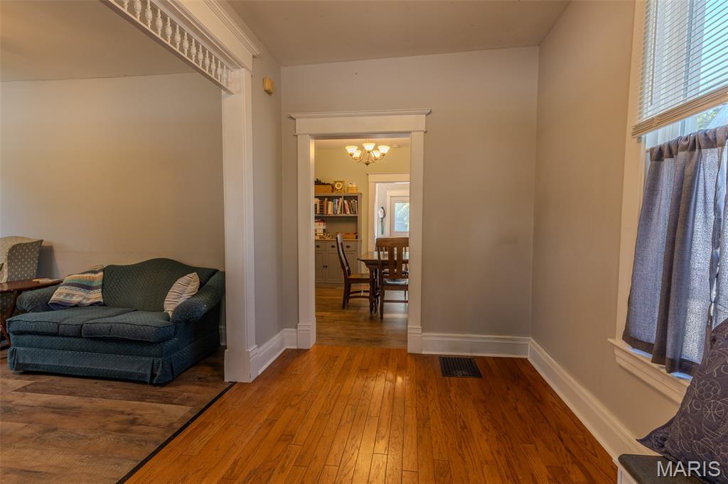 415 E 1st South Street