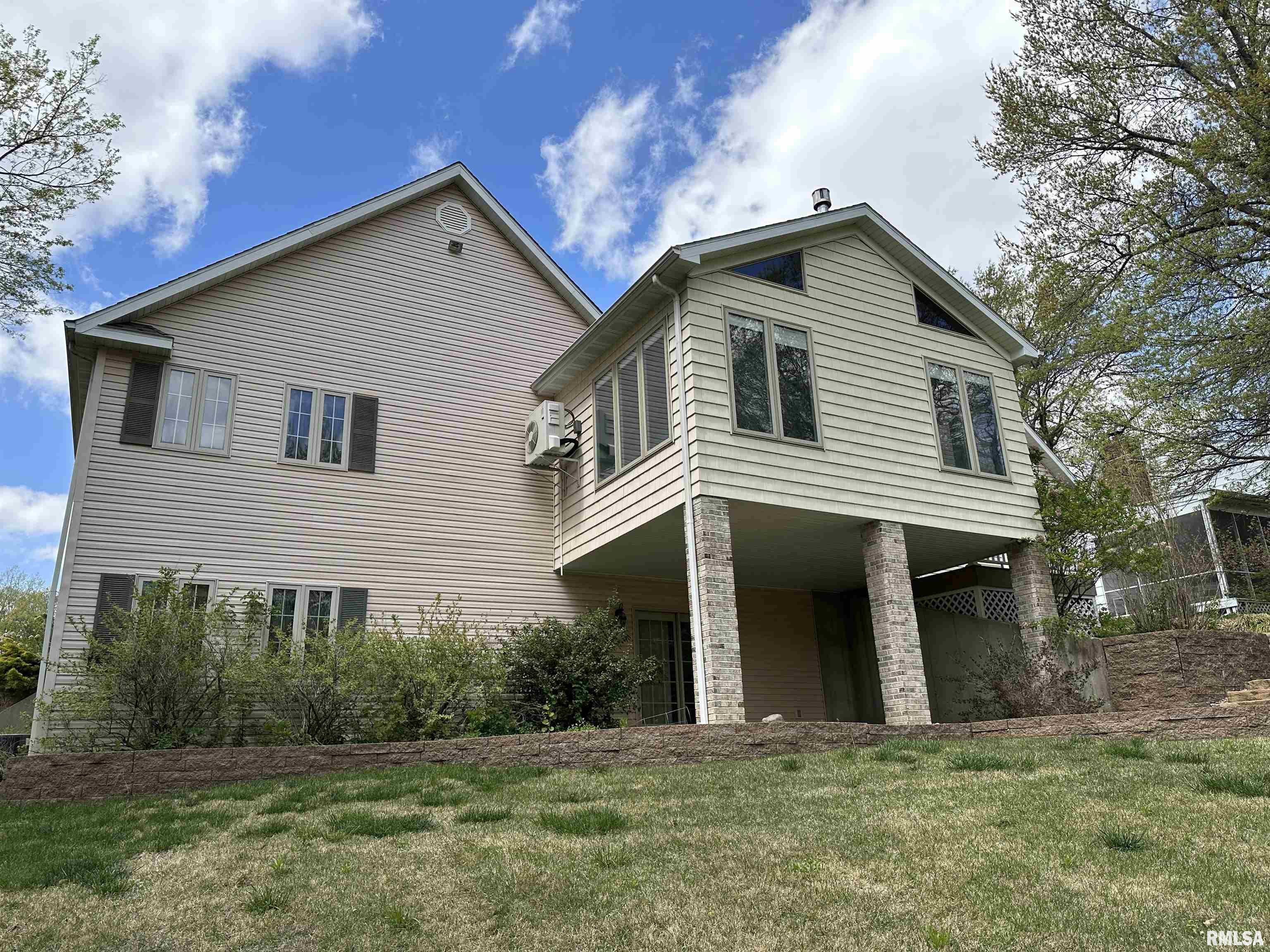 11 TIMBER Lane