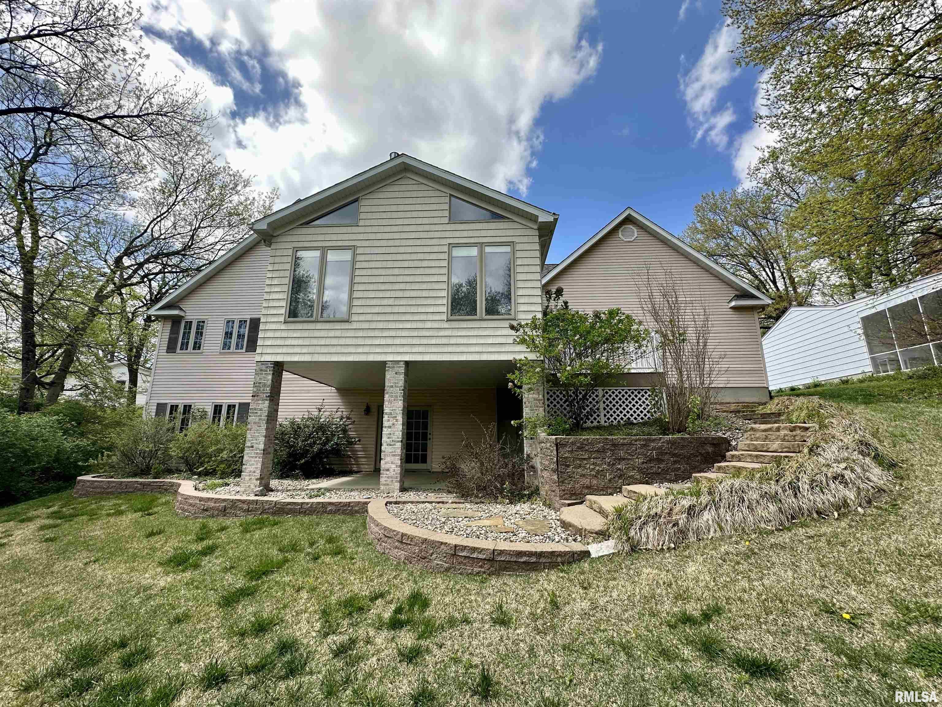 11 TIMBER Lane