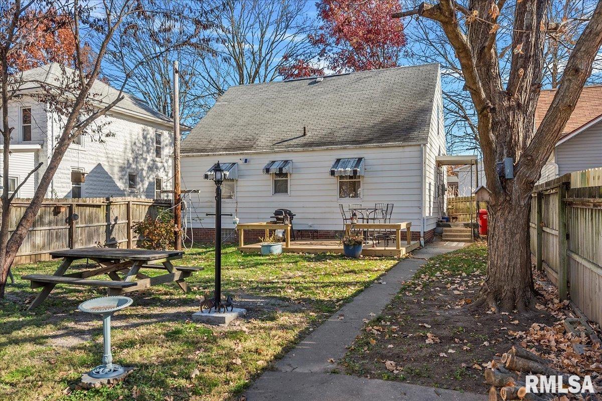 511 S MAIN Street