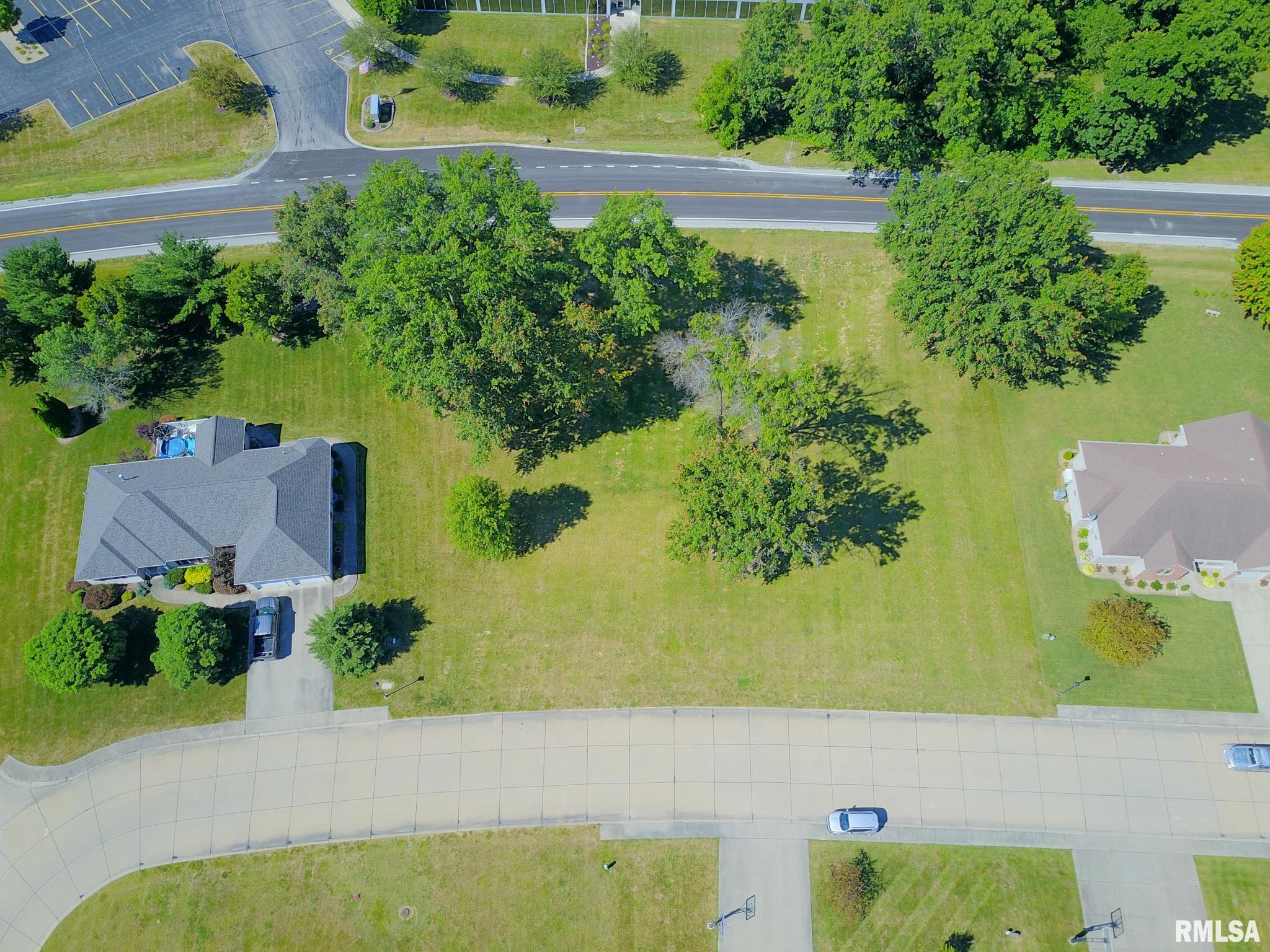 3 EASTLAND Court