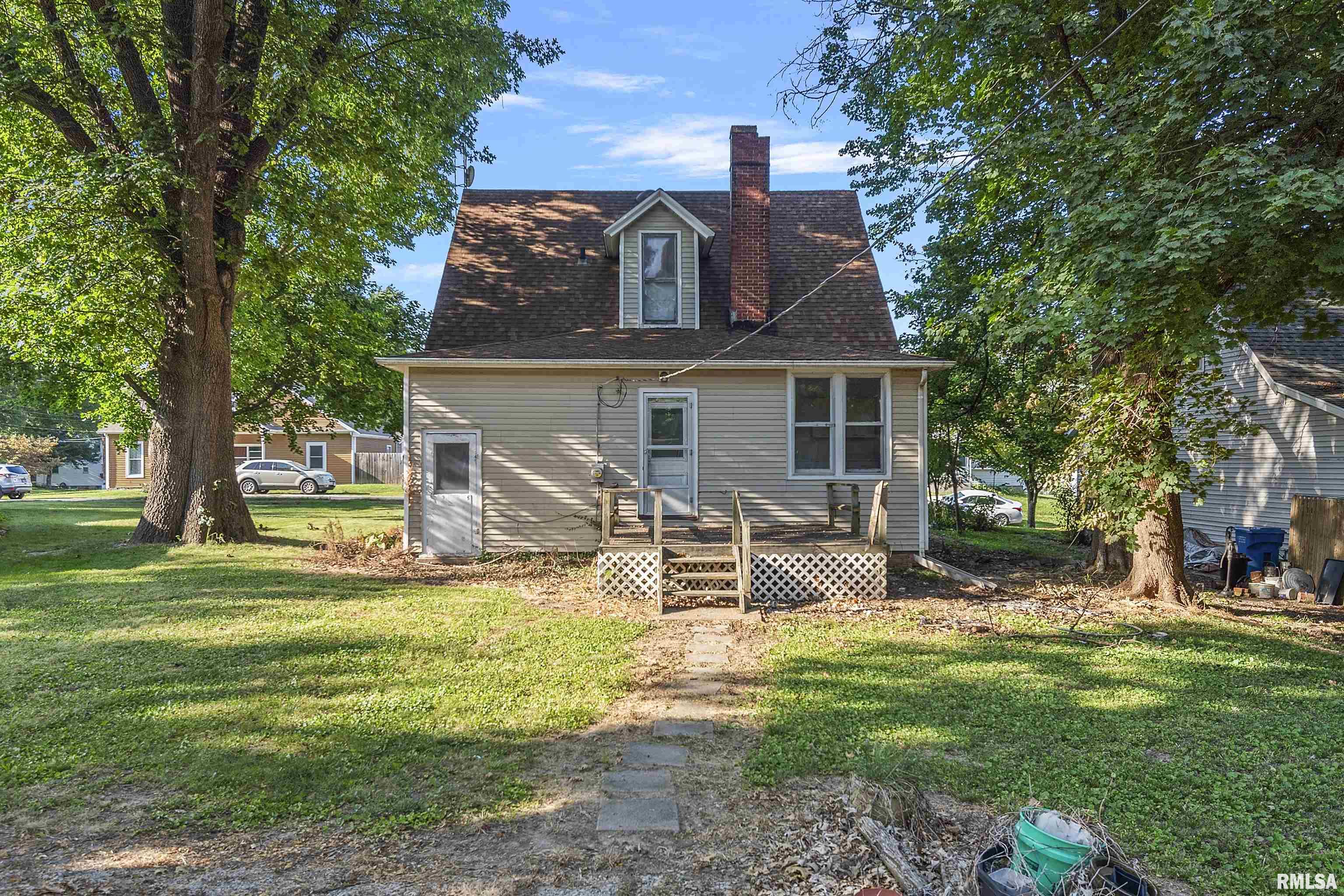 548 W JEFFERSON Street