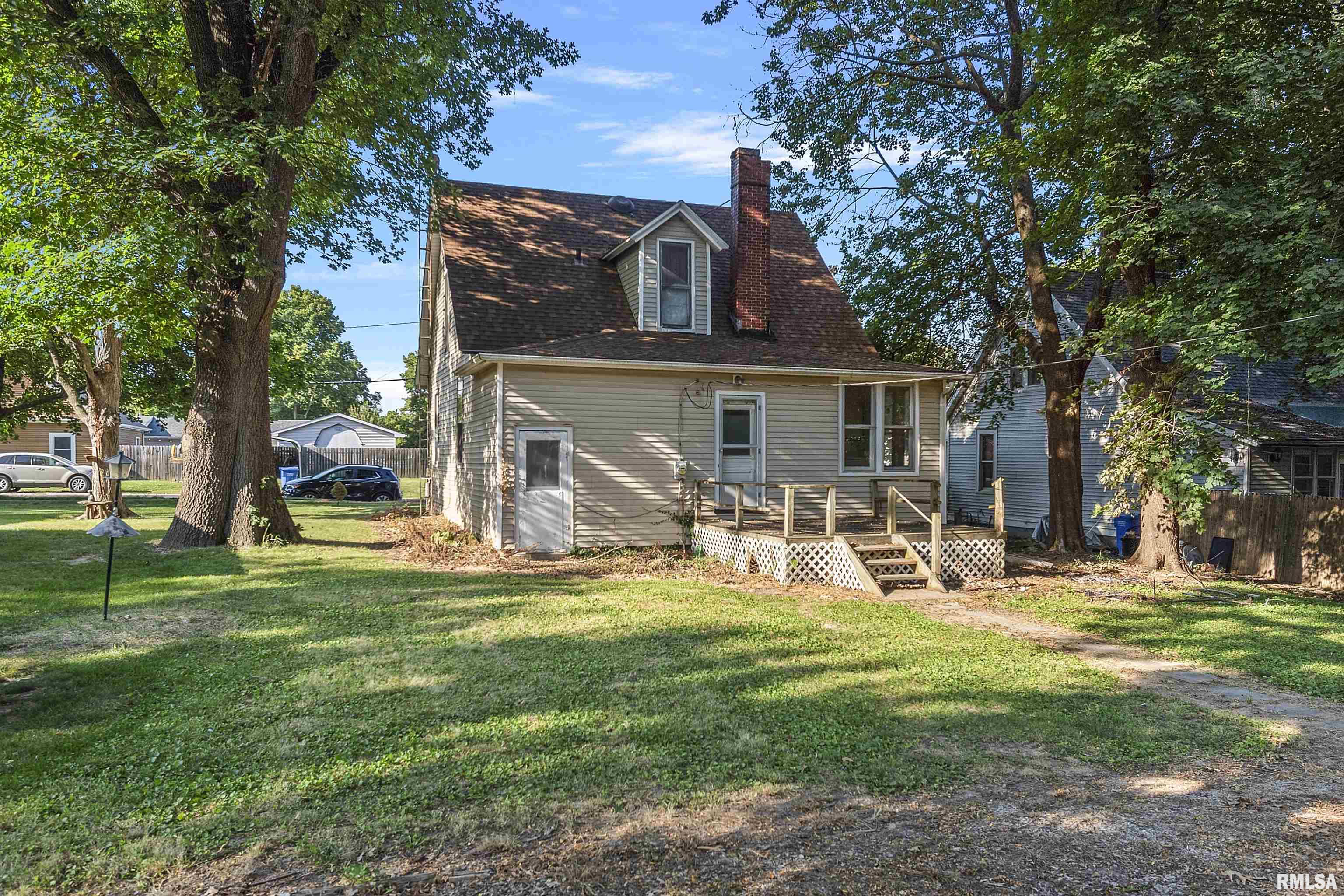 548 W JEFFERSON Street