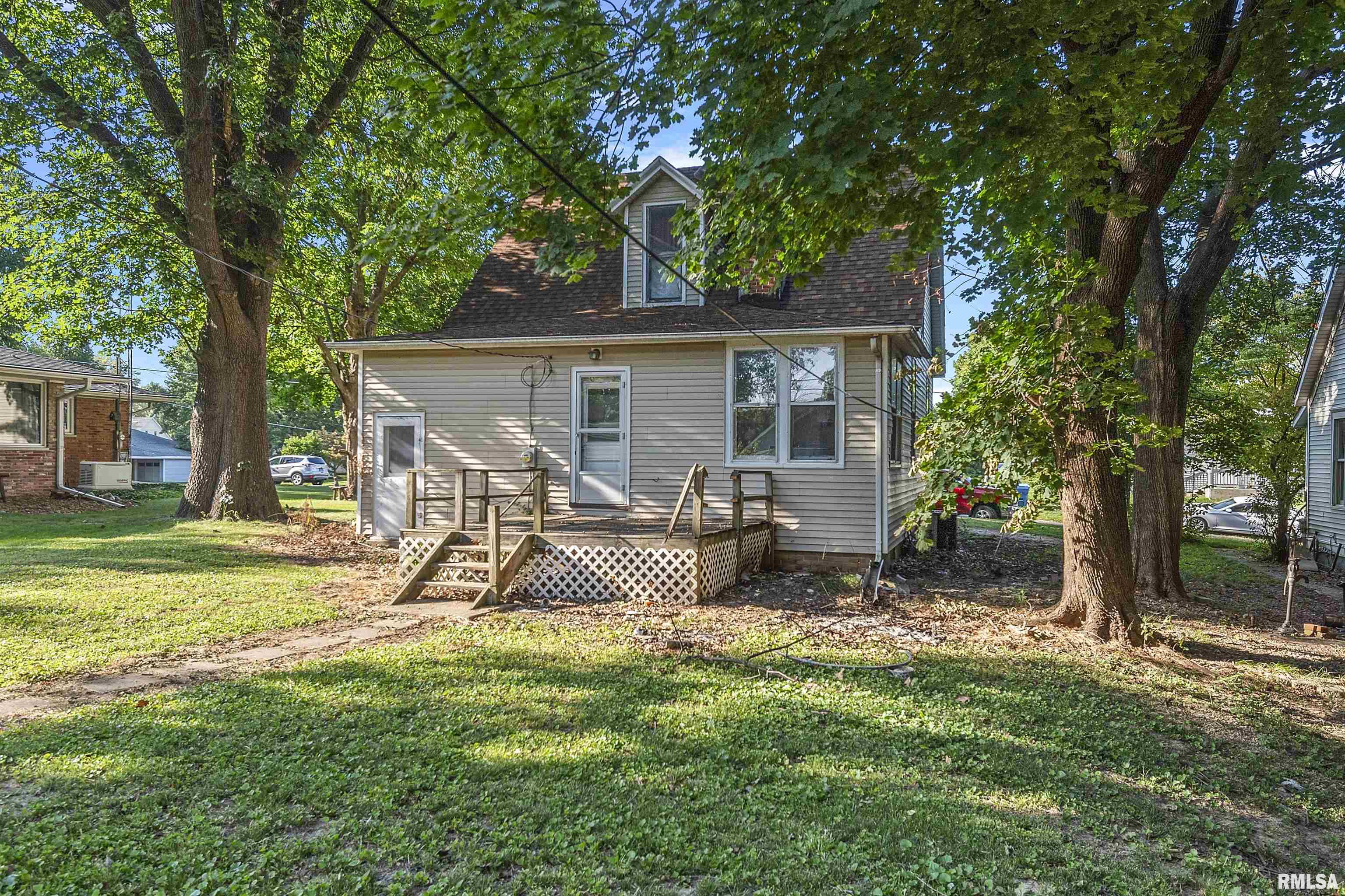 548 W JEFFERSON Street