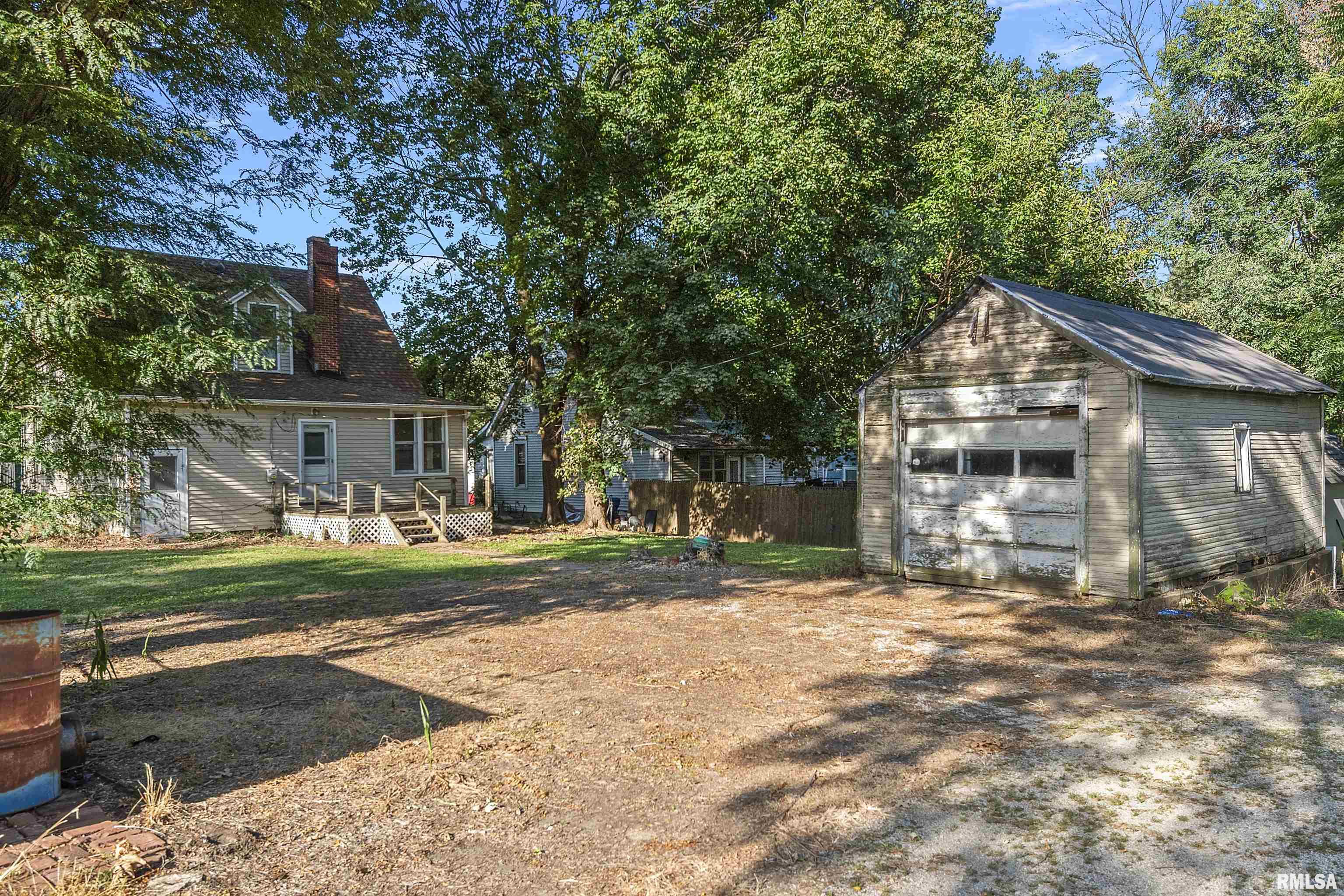 548 W JEFFERSON Street