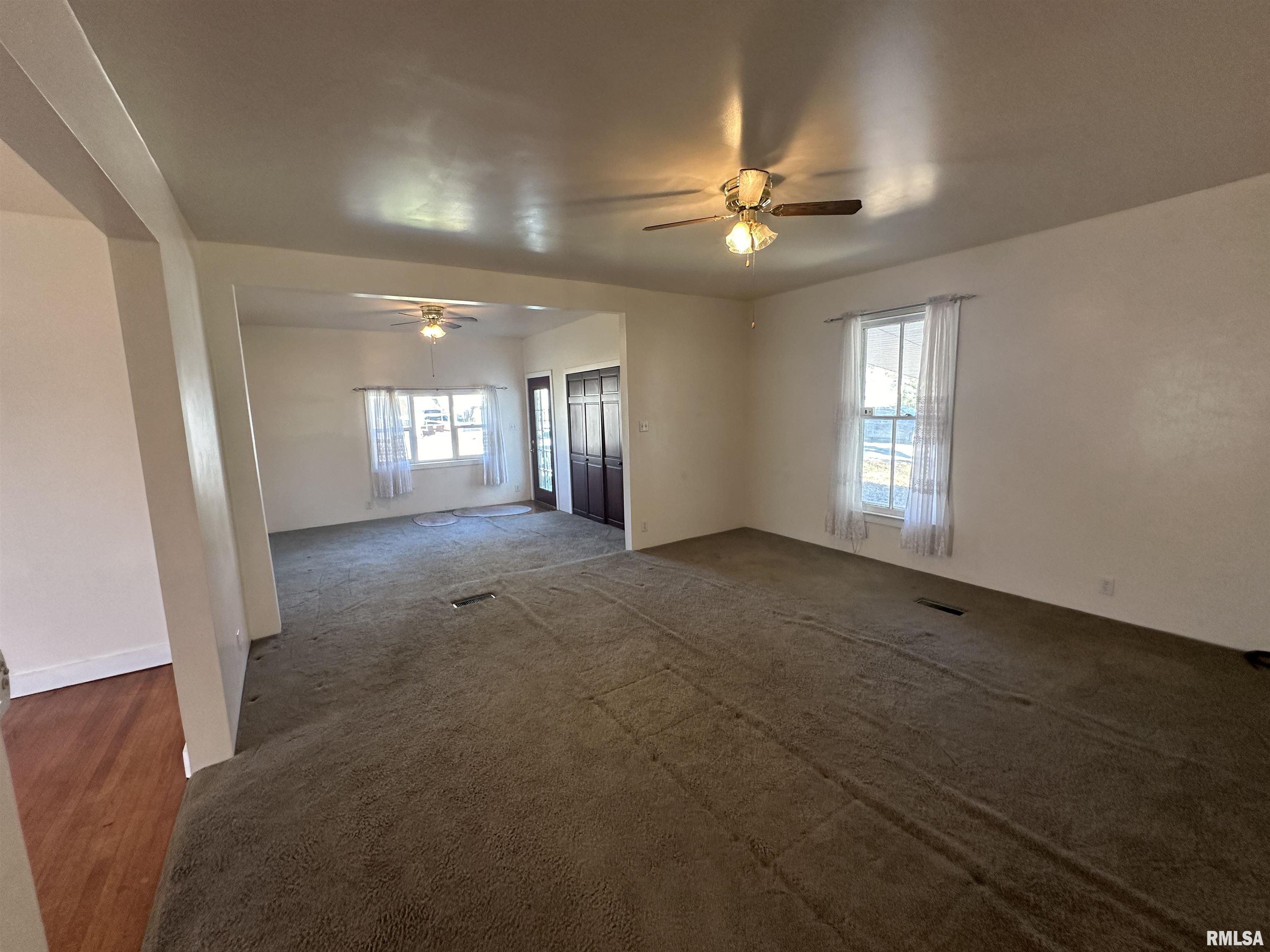 409 E 2ND SOUTH Street