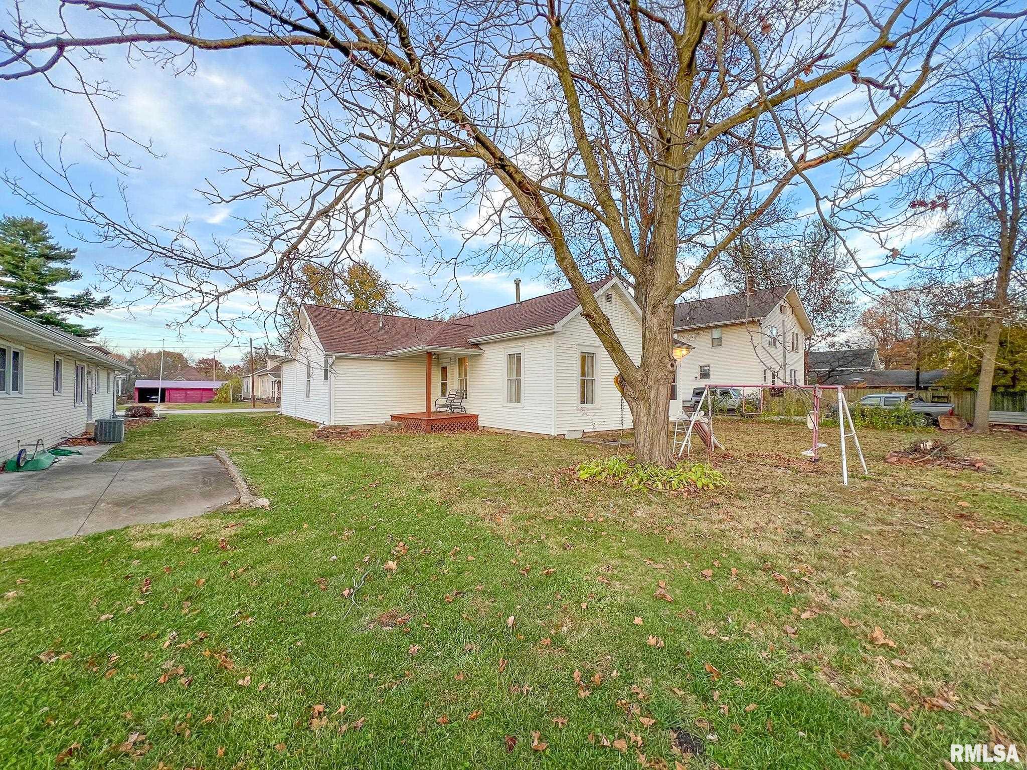 409 E 2ND SOUTH Street