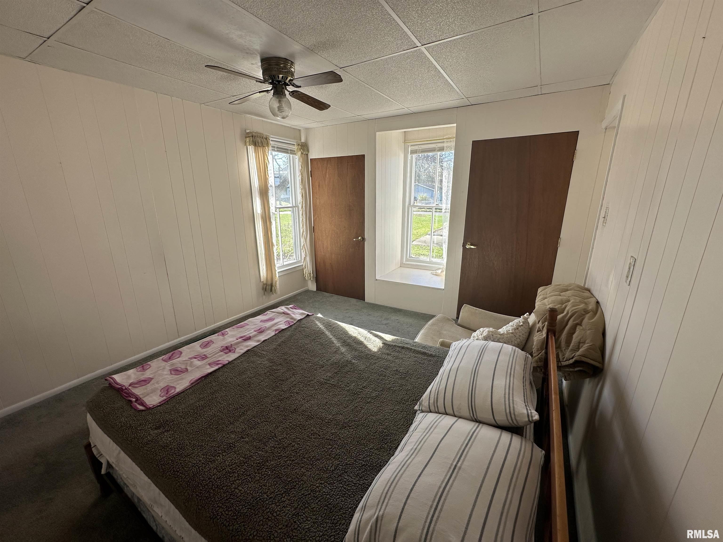 409 E 2ND SOUTH Street