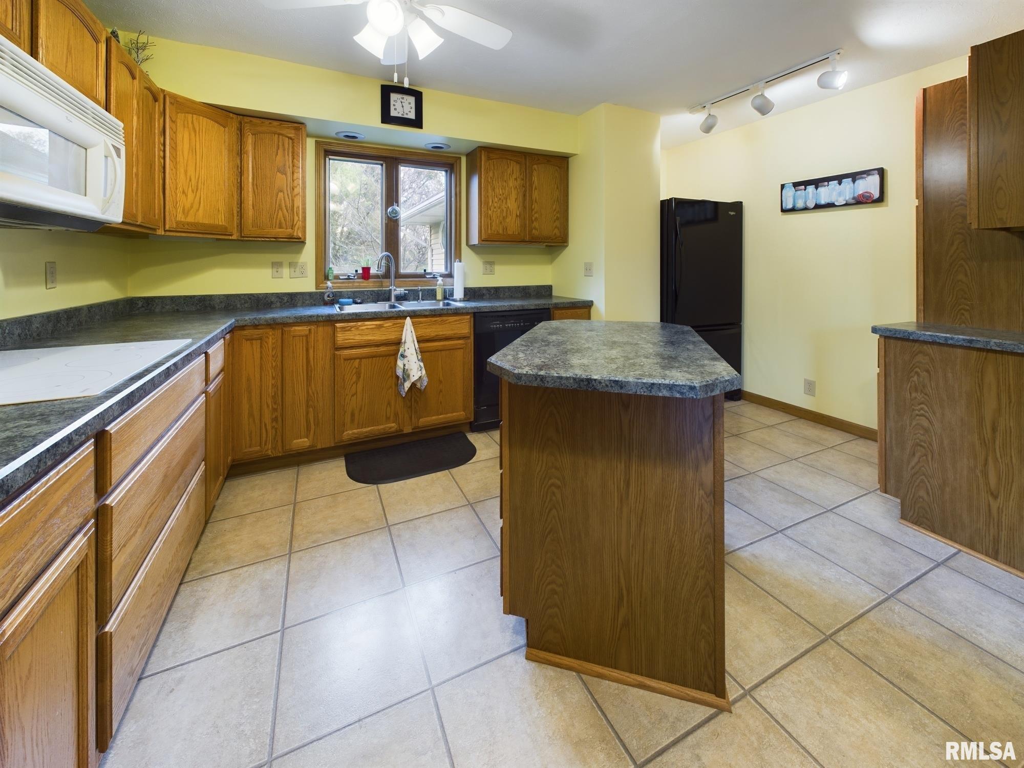 7936 Gooseberry Hill Drive