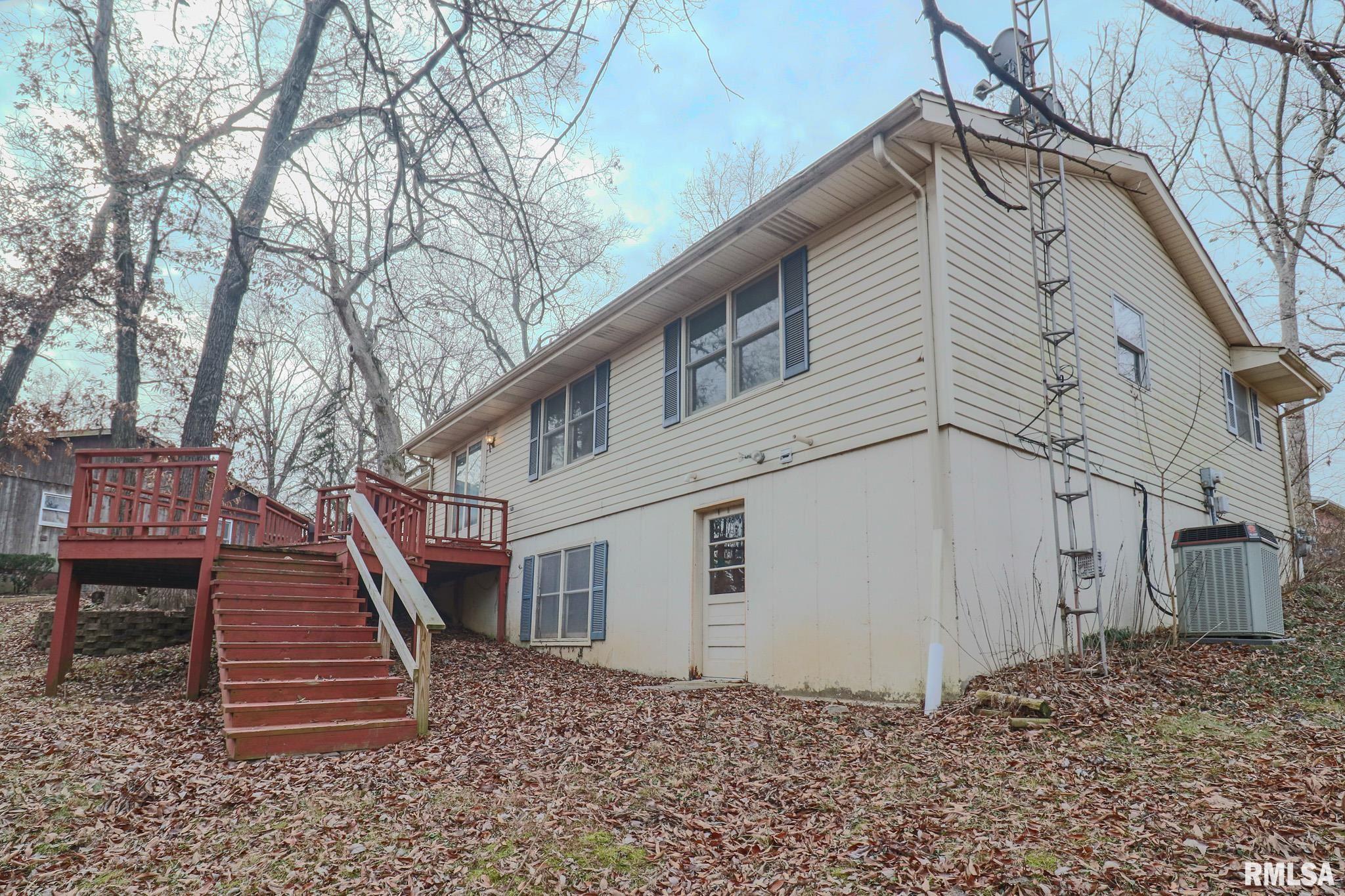 401 OAKBROOK Drive