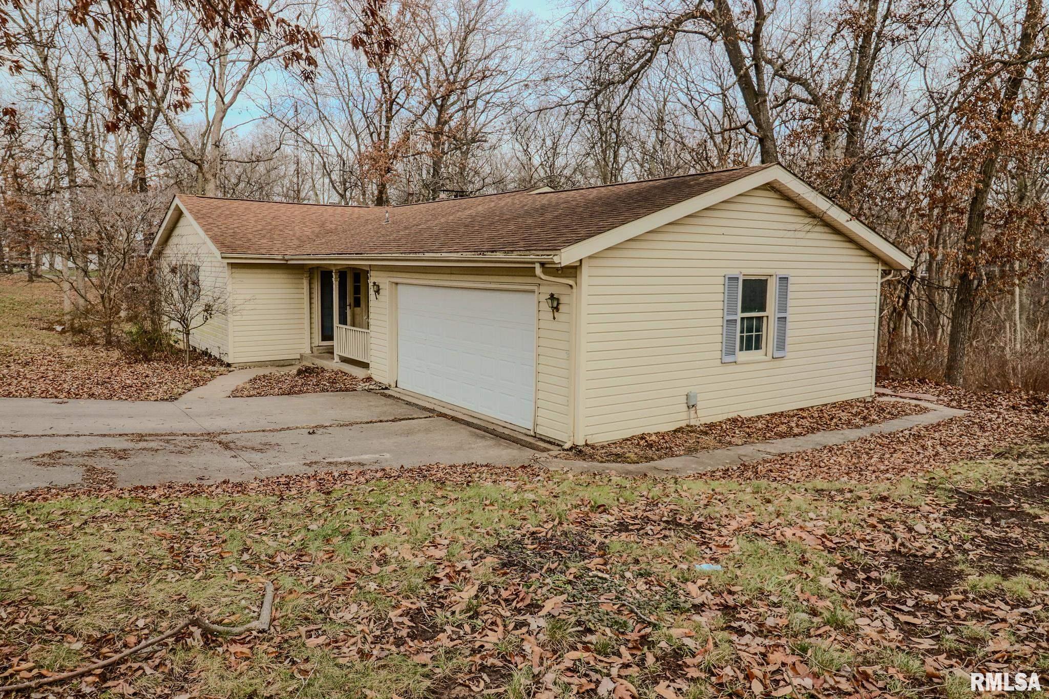 401 OAKBROOK Drive
