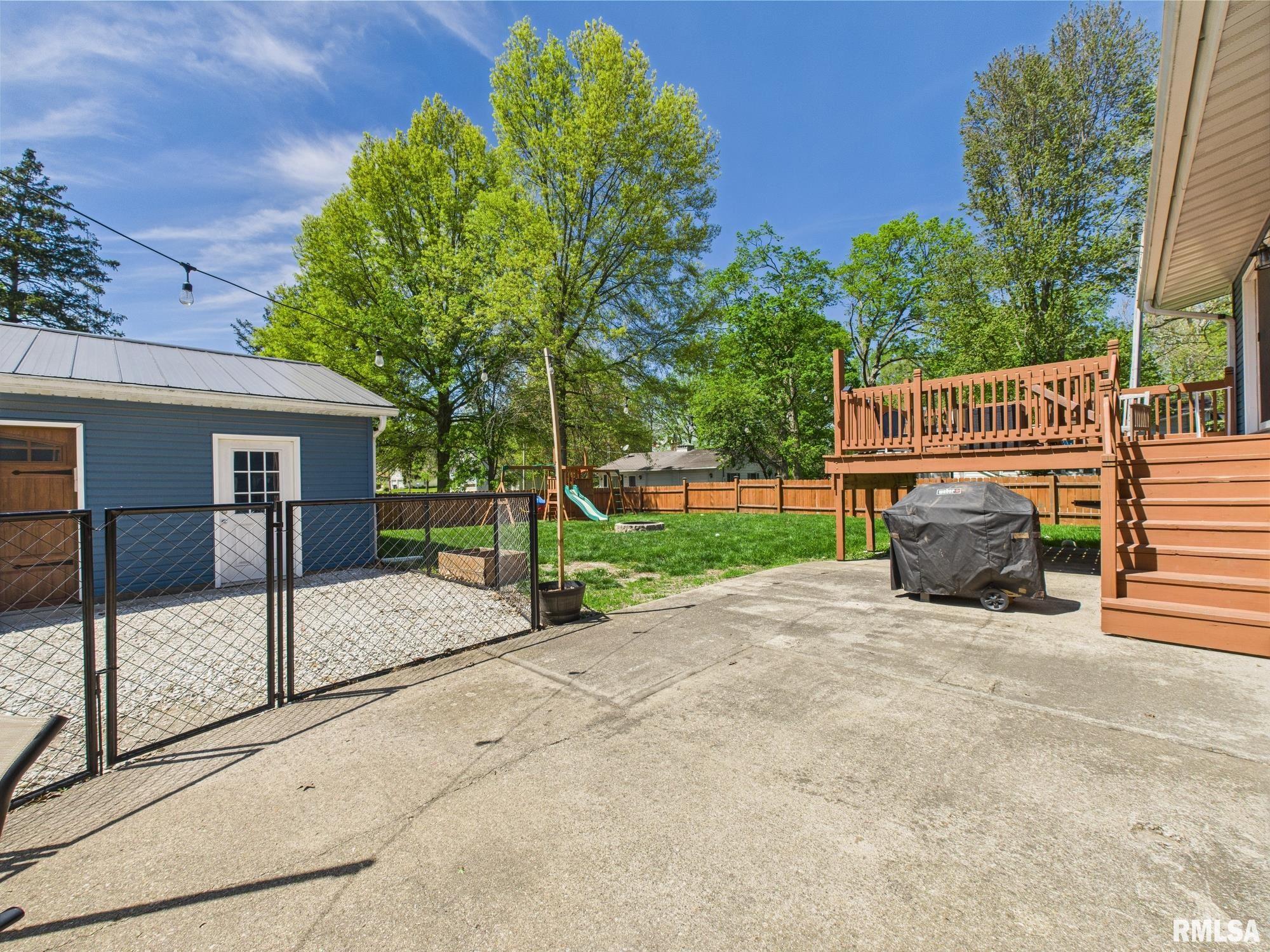 203 N EWING Street