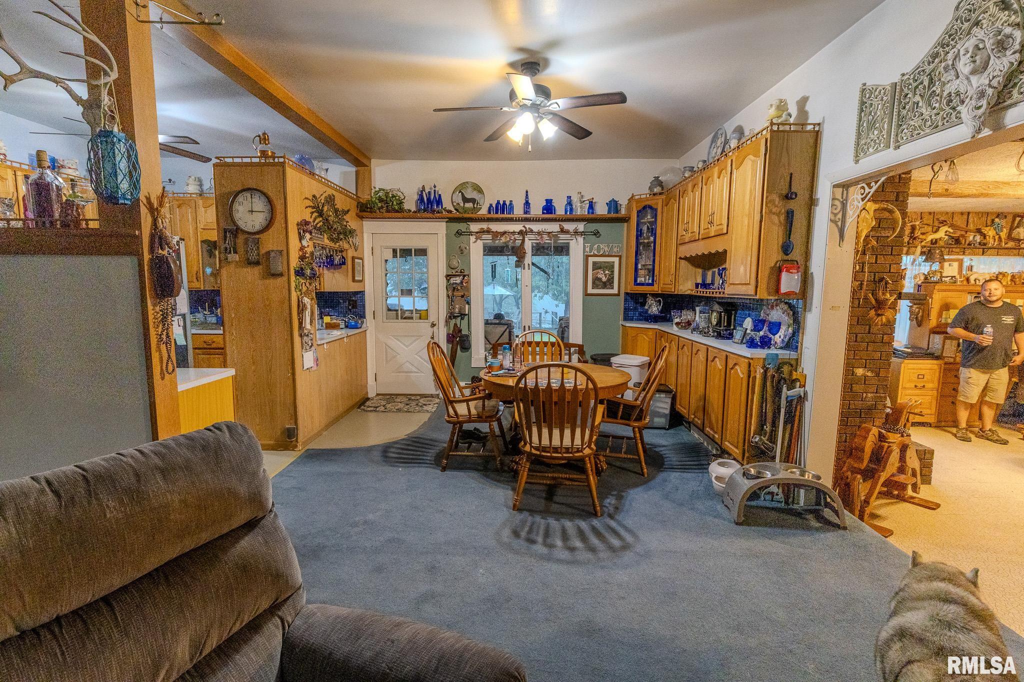 1925 CATALINA Lane
