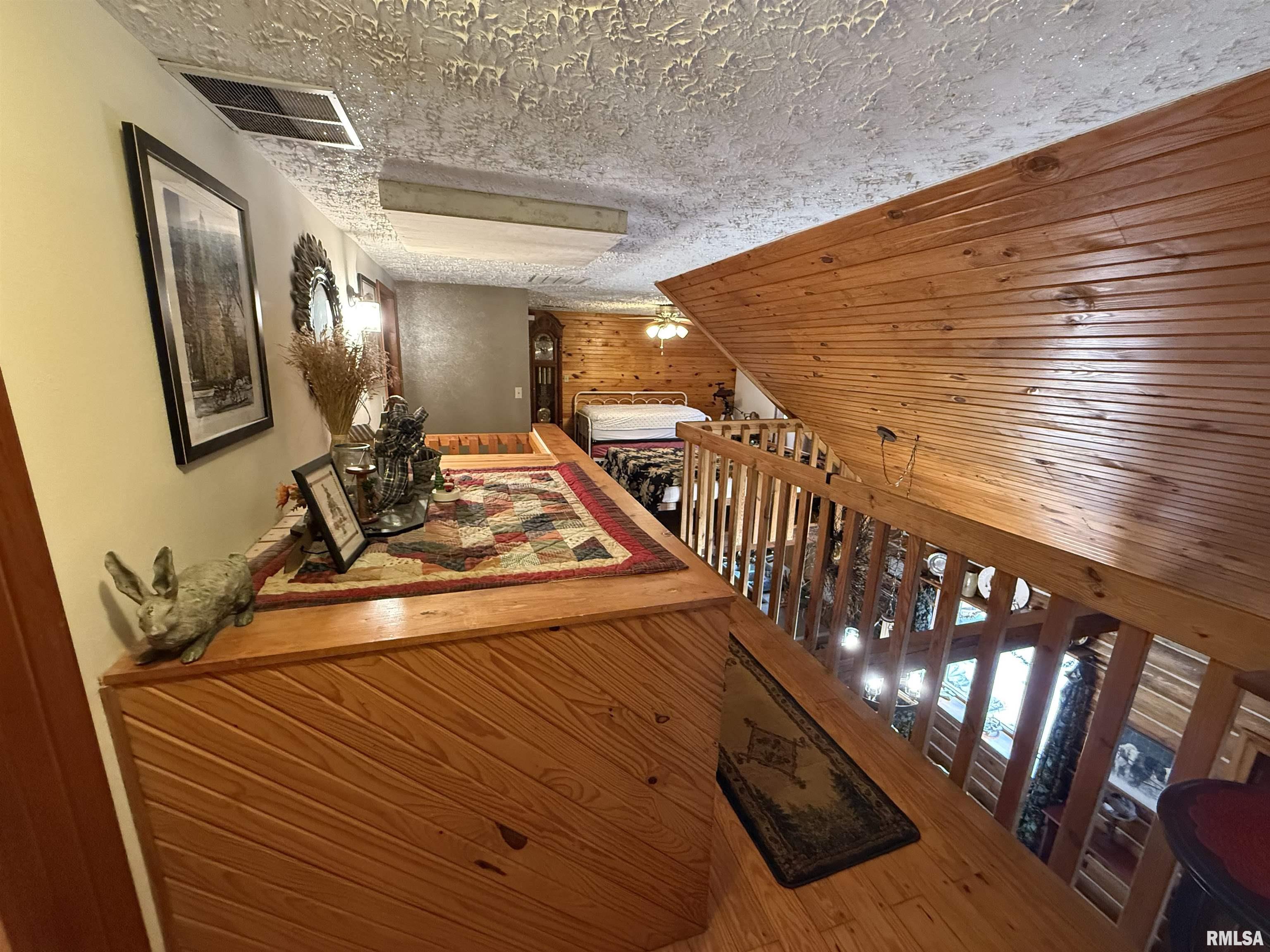 14138 Boyscout Trail