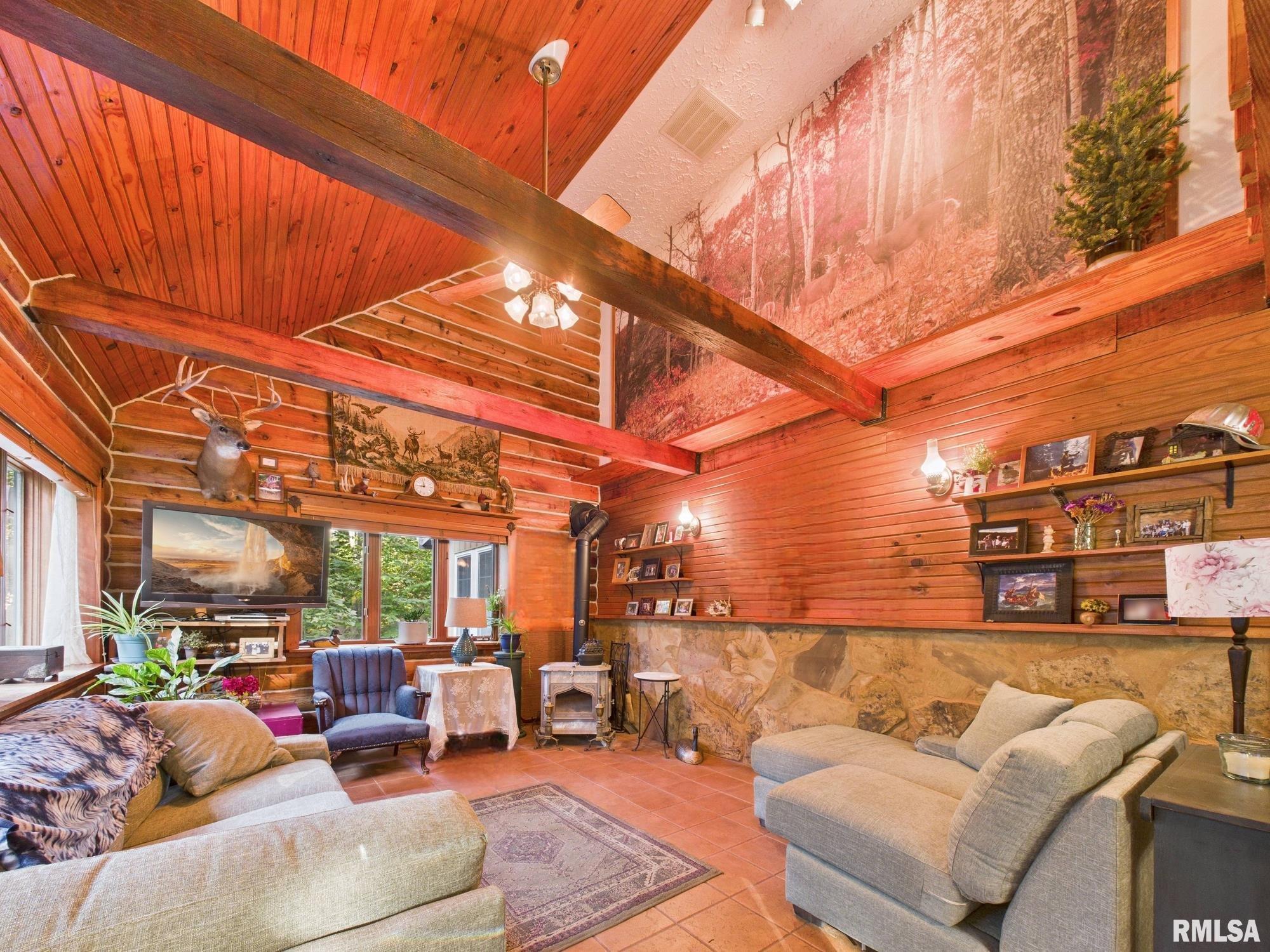 14138 Boyscout Trail