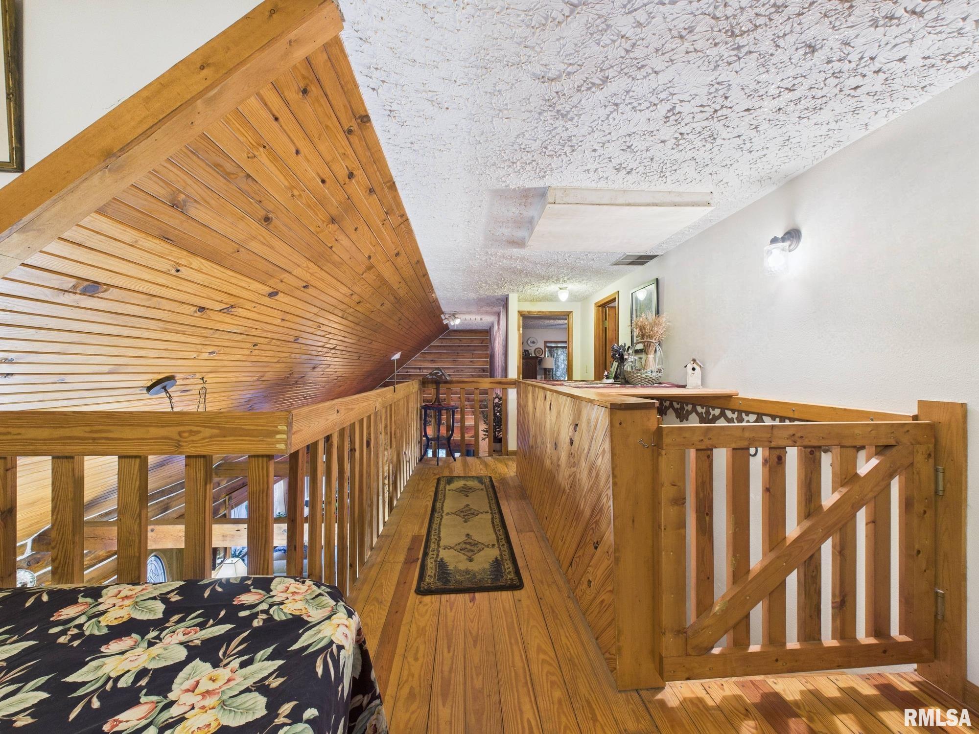 14138 Boyscout Trail