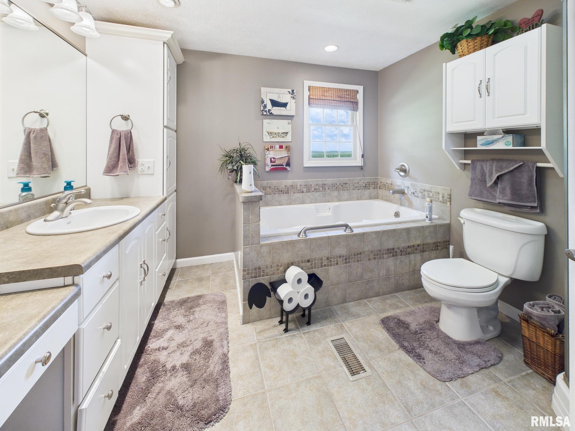 24019 Jellystone Avenue