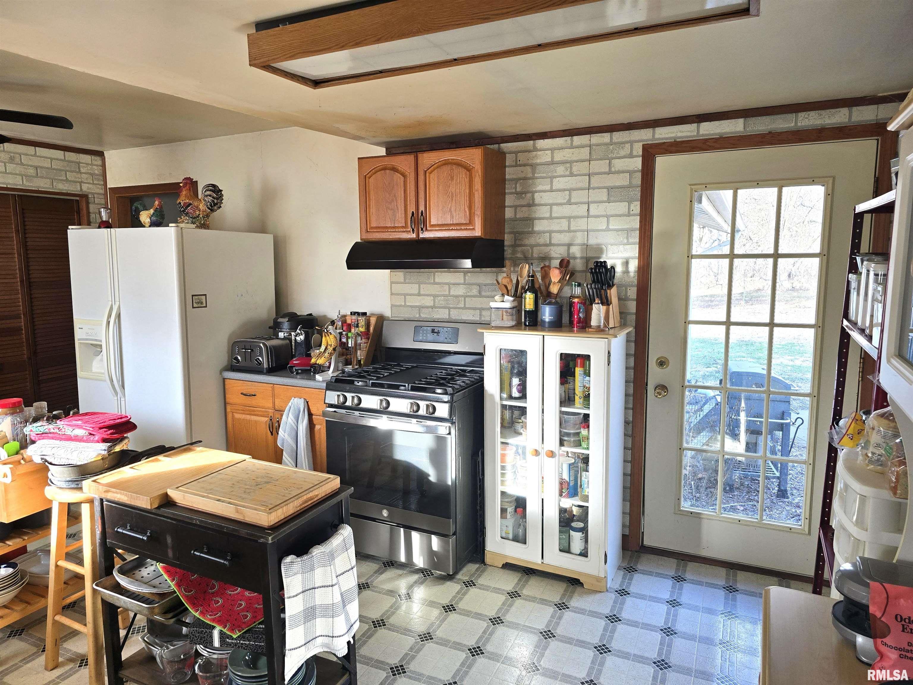 15234 State Highway 123 Highway