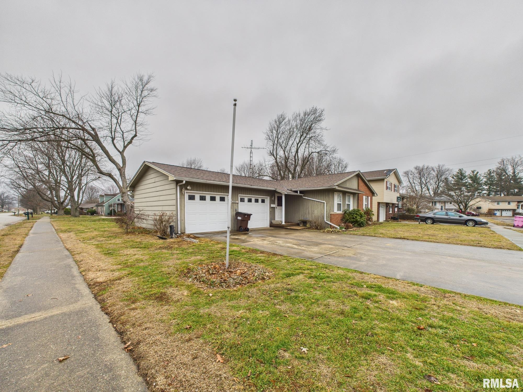 1201 Allied Avenue