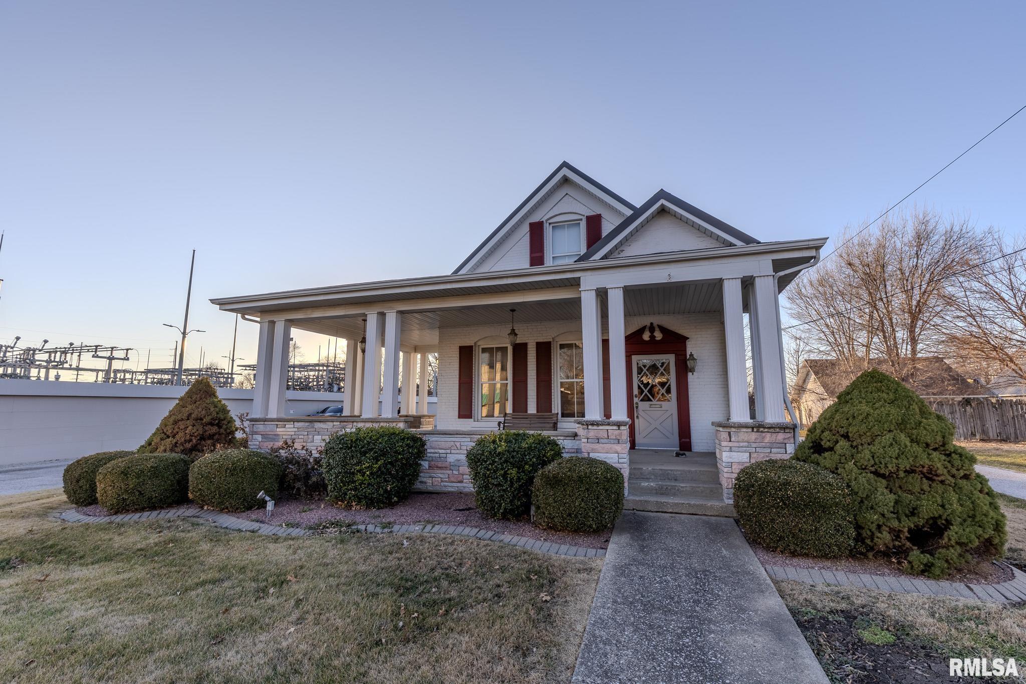 256 N BROAD Street