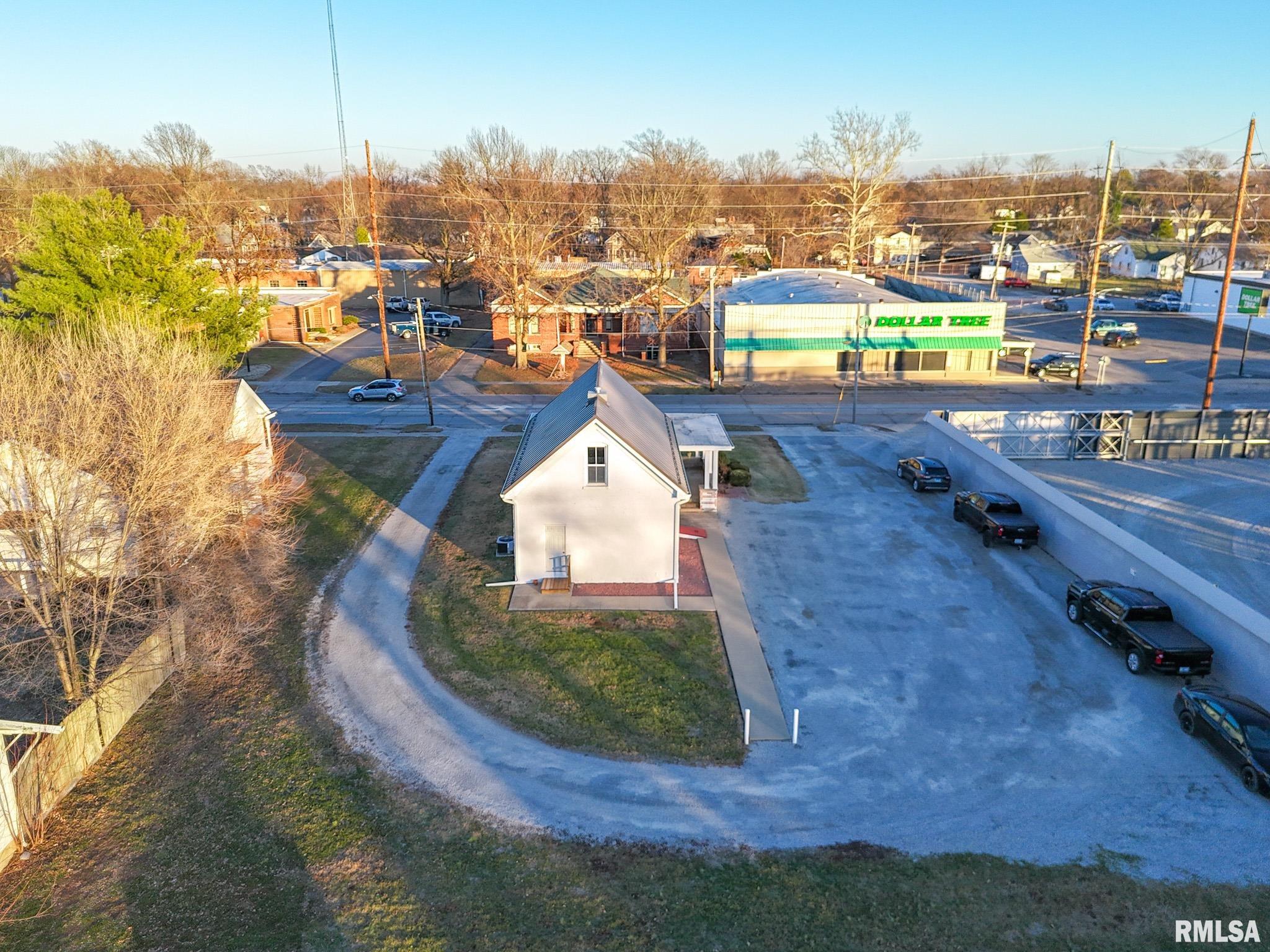 256 N BROAD Street