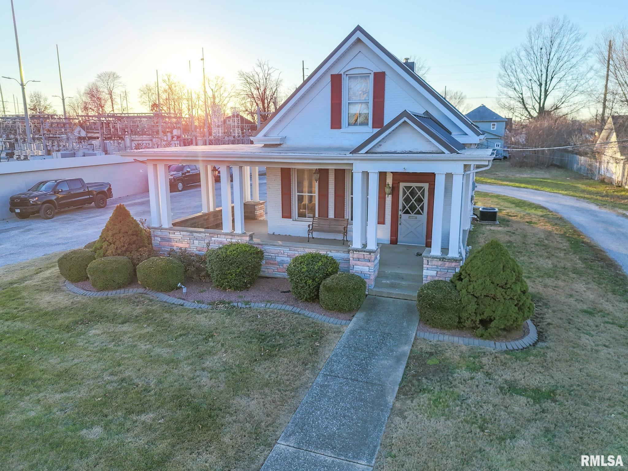 256 N BROAD Street