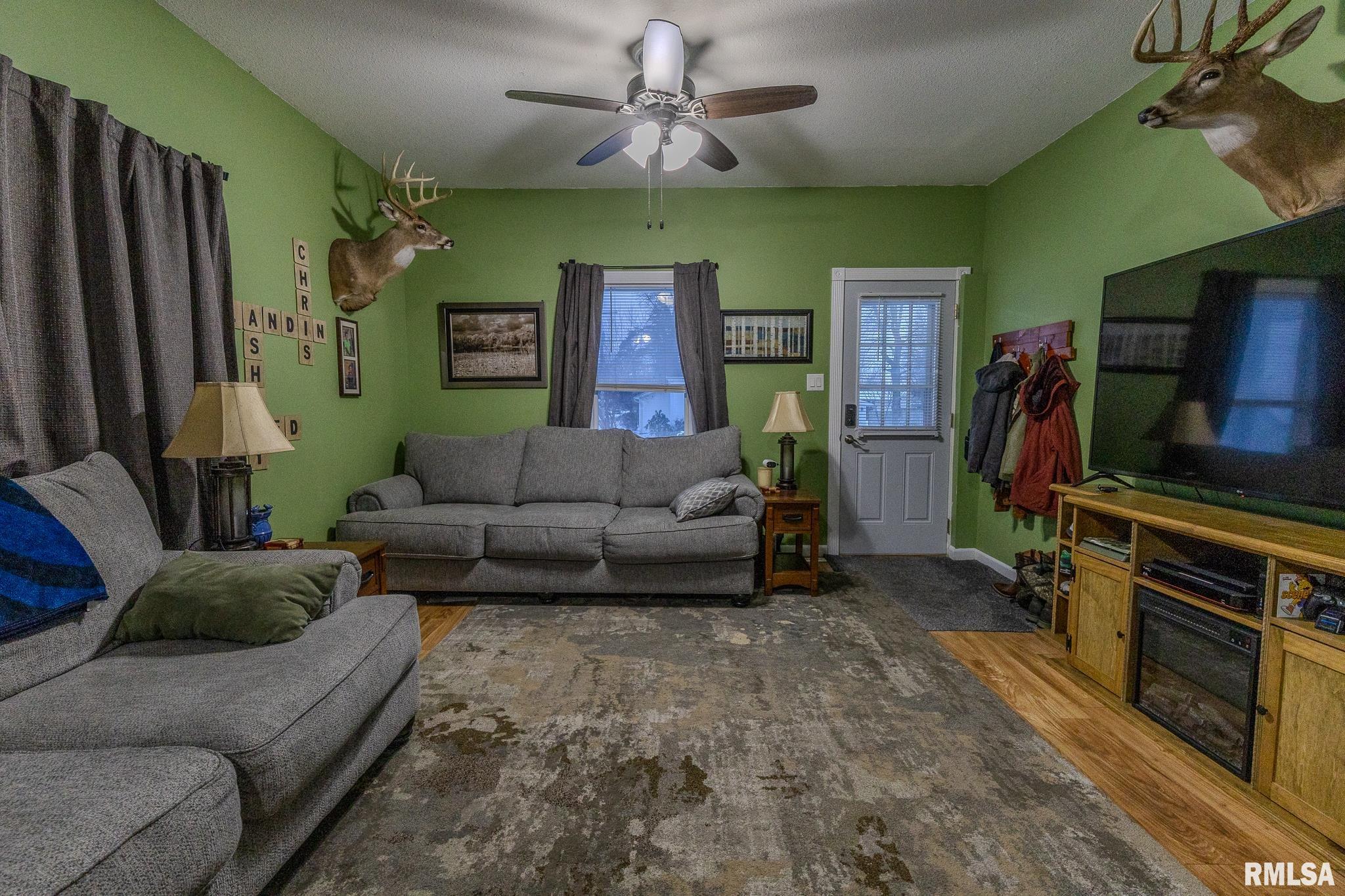 132 E BUCHANAN Street