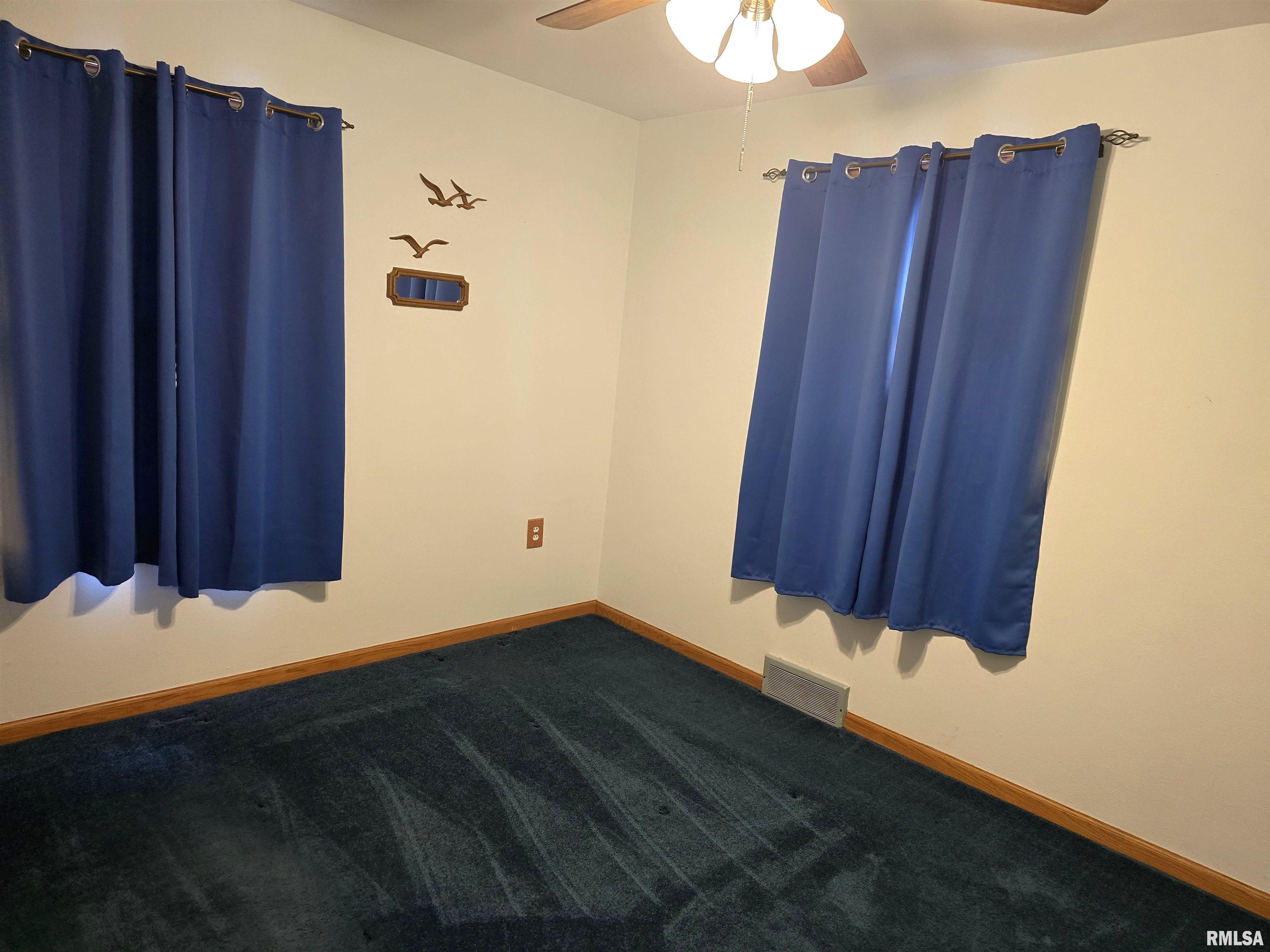 201 W SPRINGFIELD Street