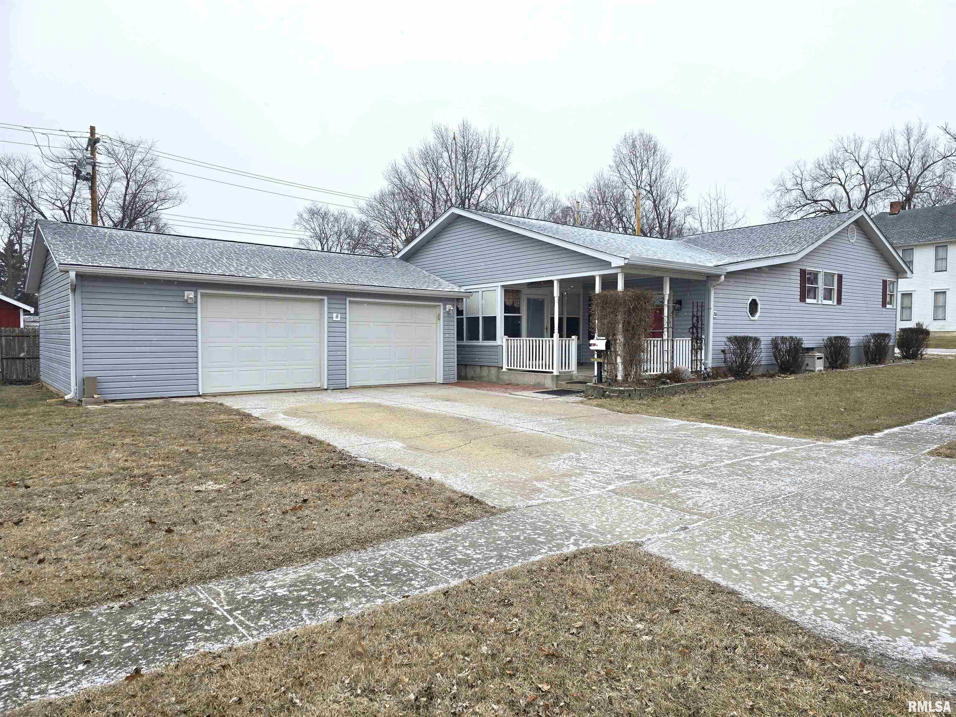 201 W SPRINGFIELD Street