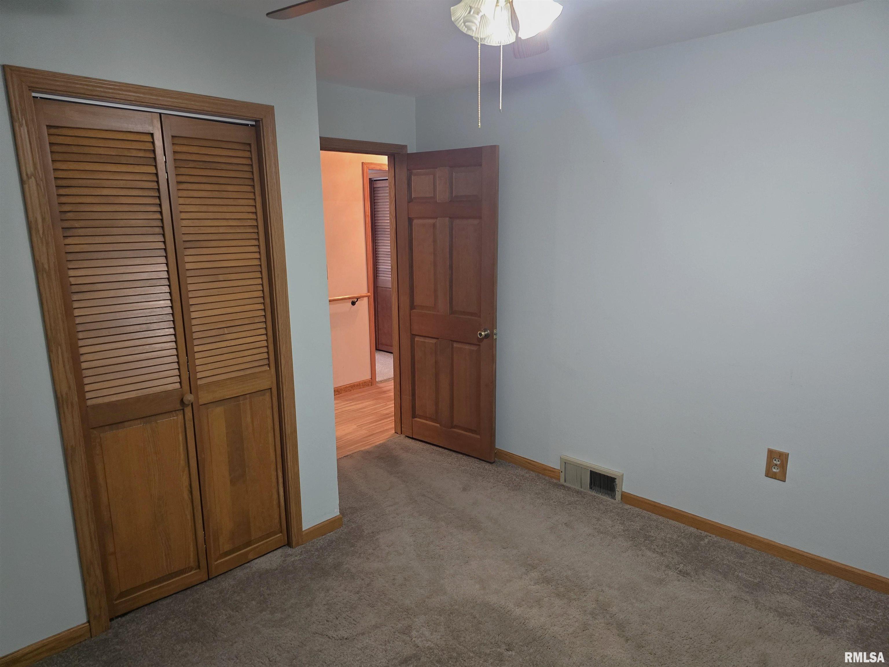 201 W SPRINGFIELD Street