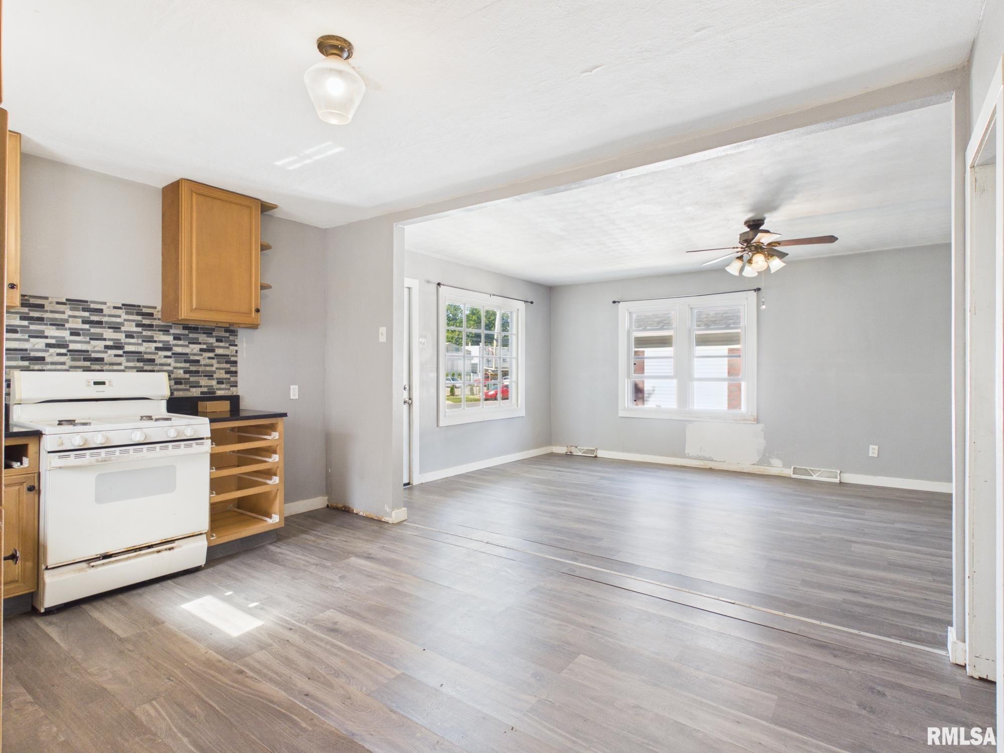 551 3RD Street