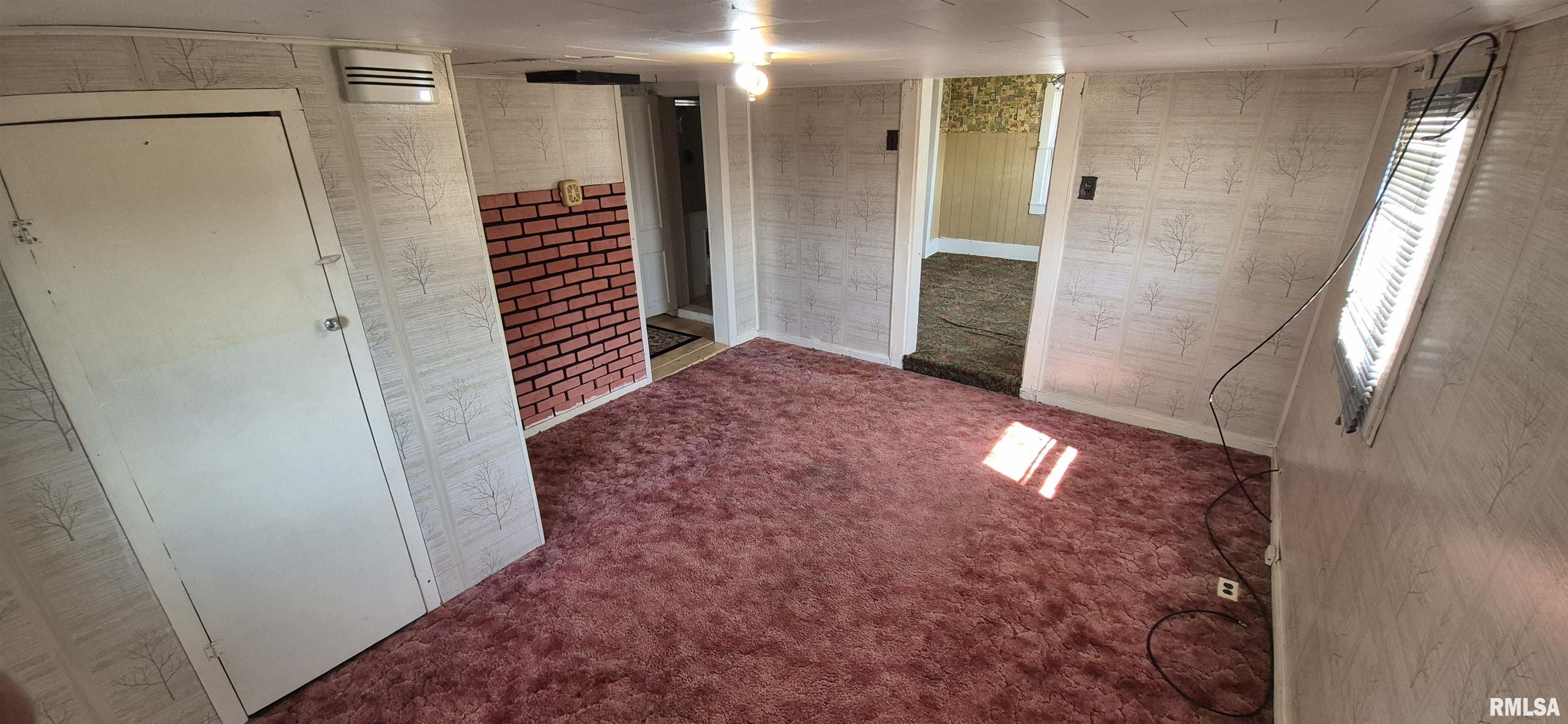 307 W MAIN Street