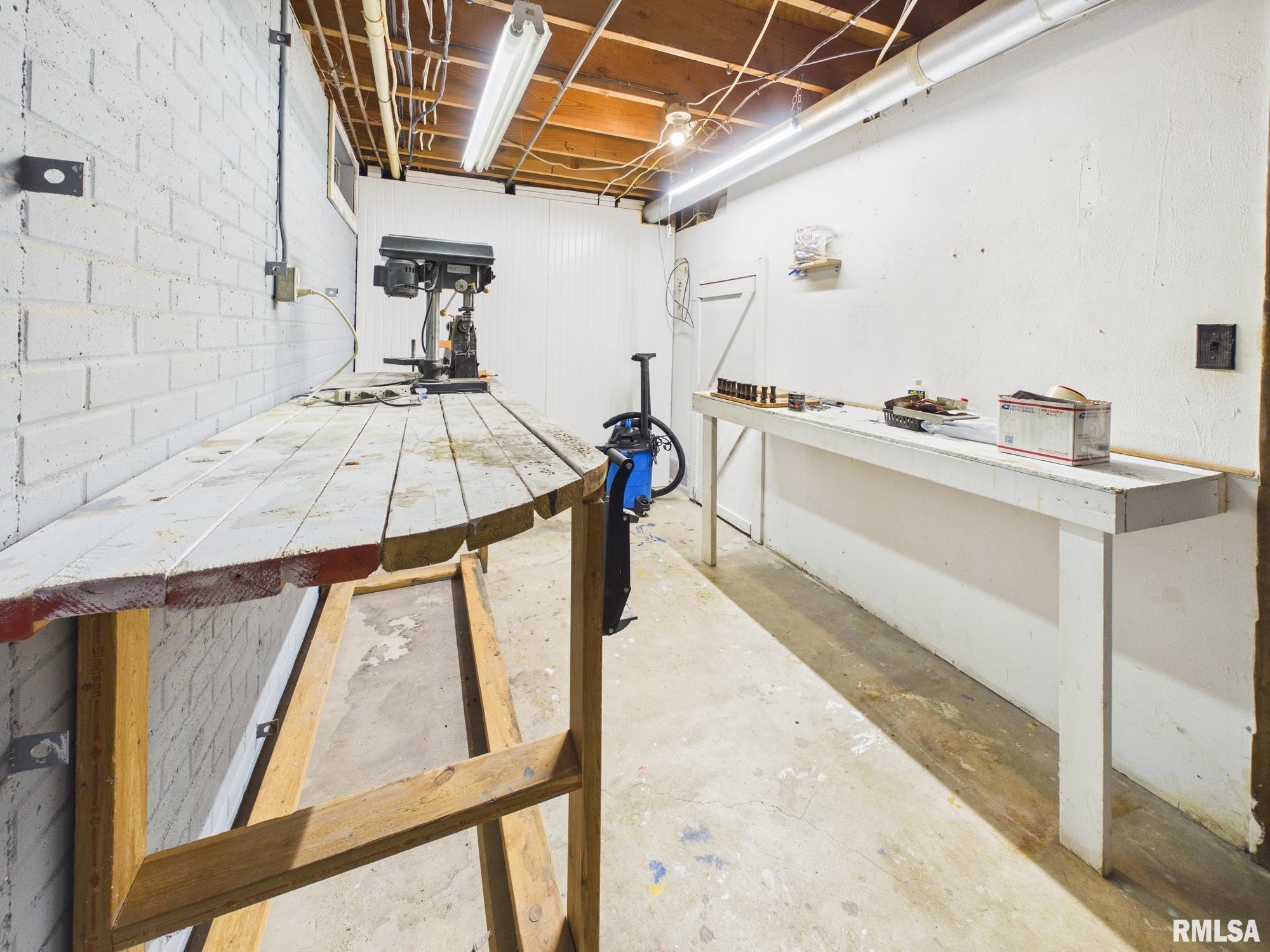 1623 Village Green Road