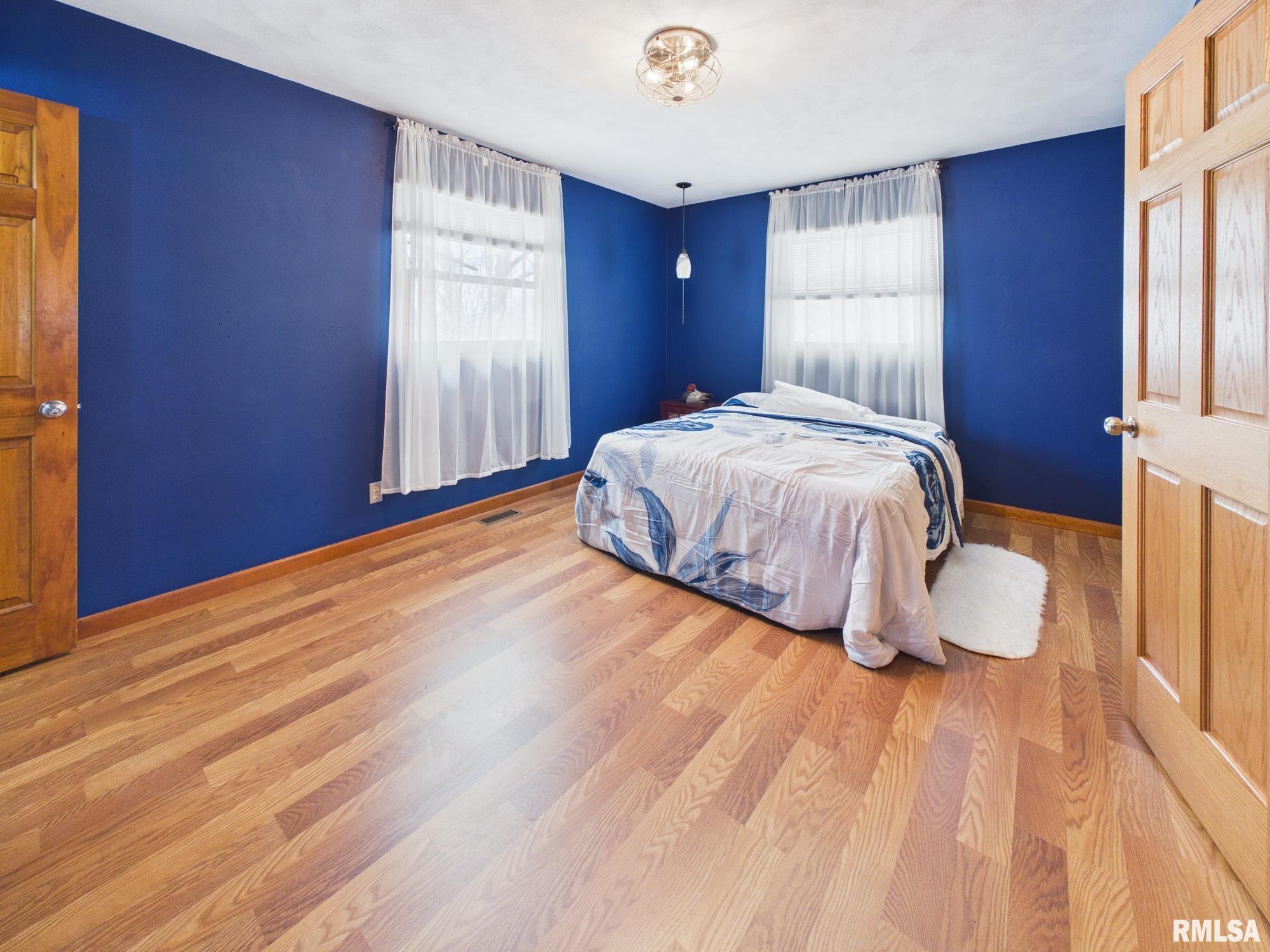 1623 Village Green Road