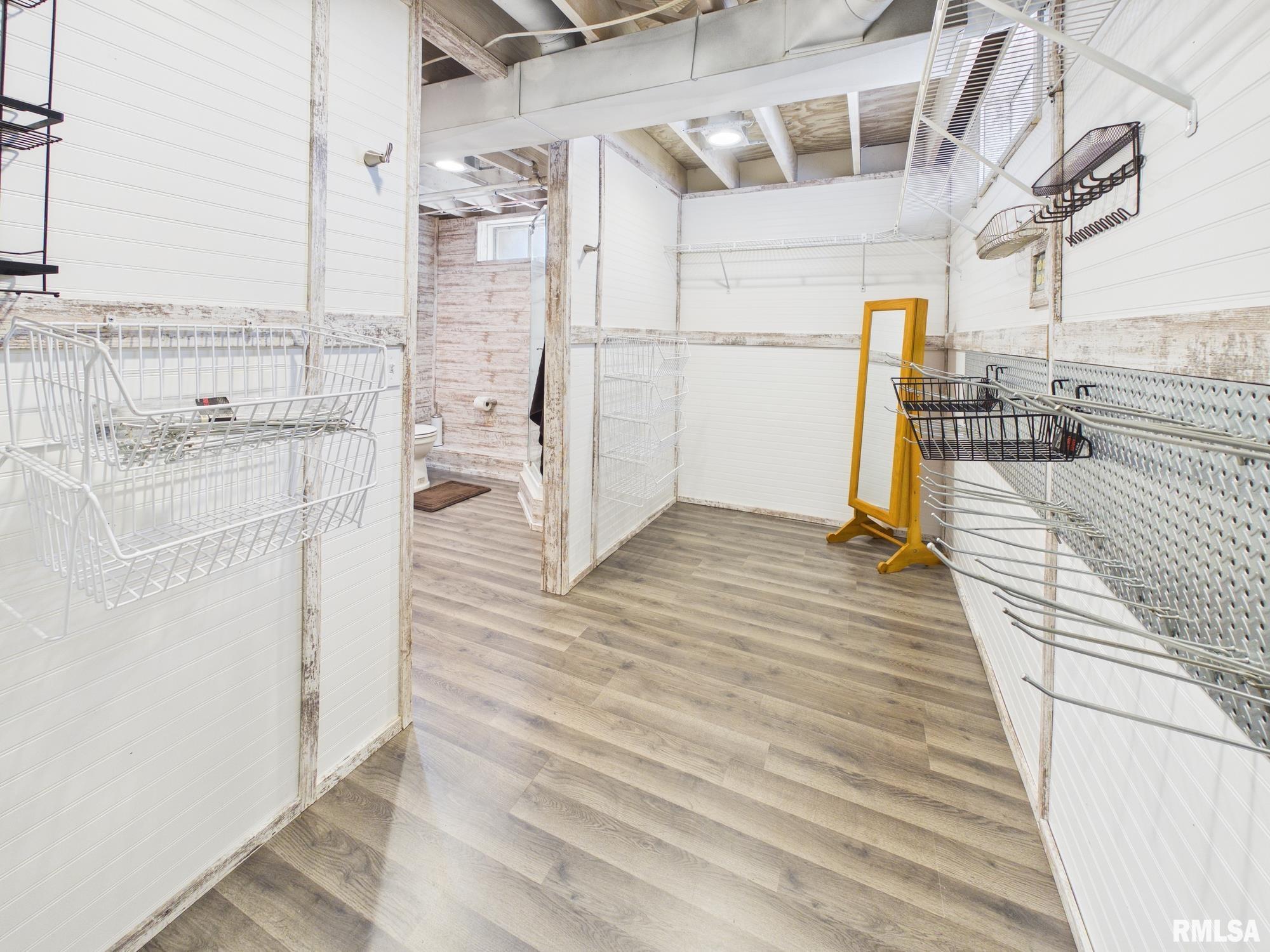 1623 Village Green Road