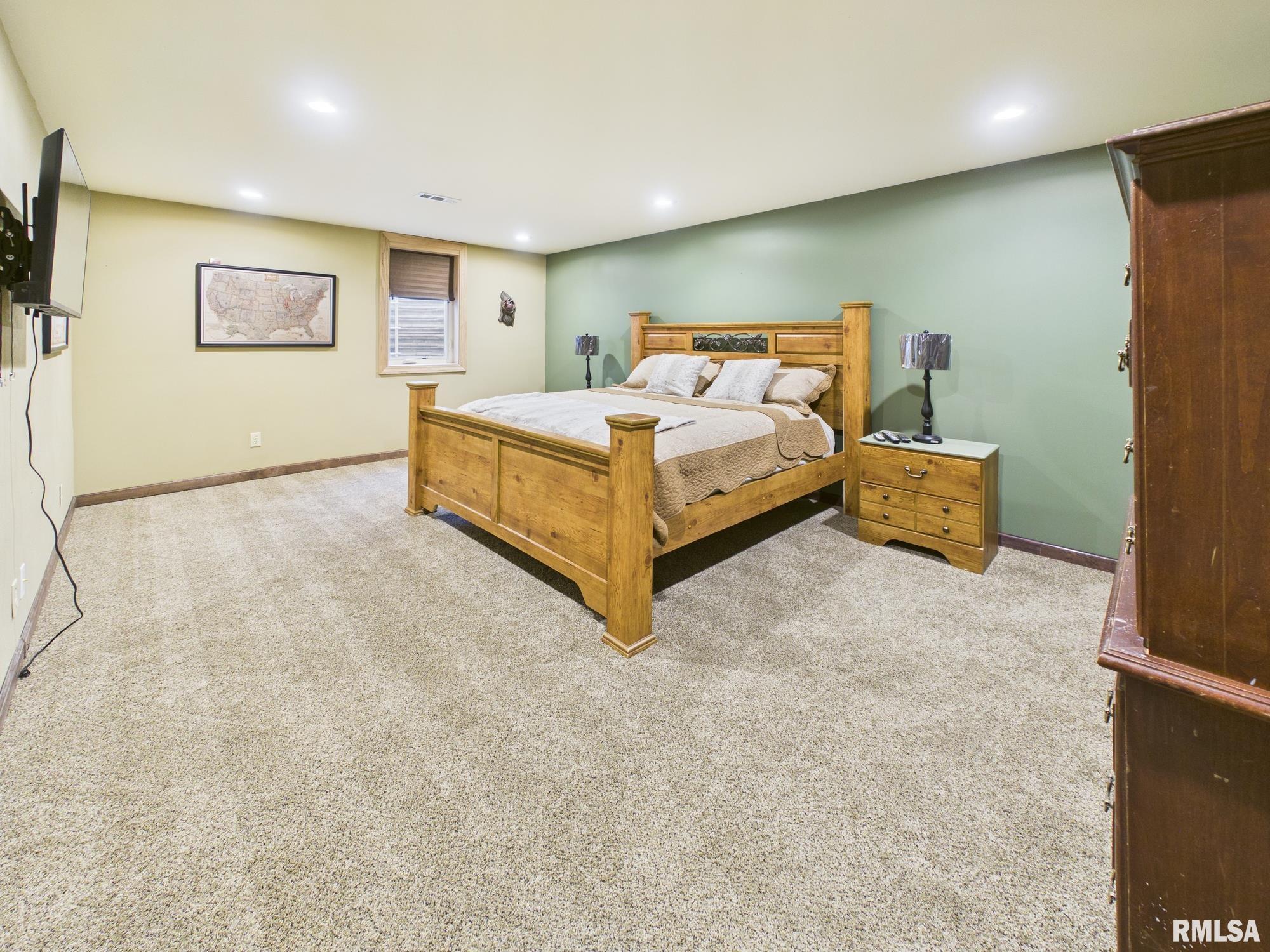 1623 Village Green Road