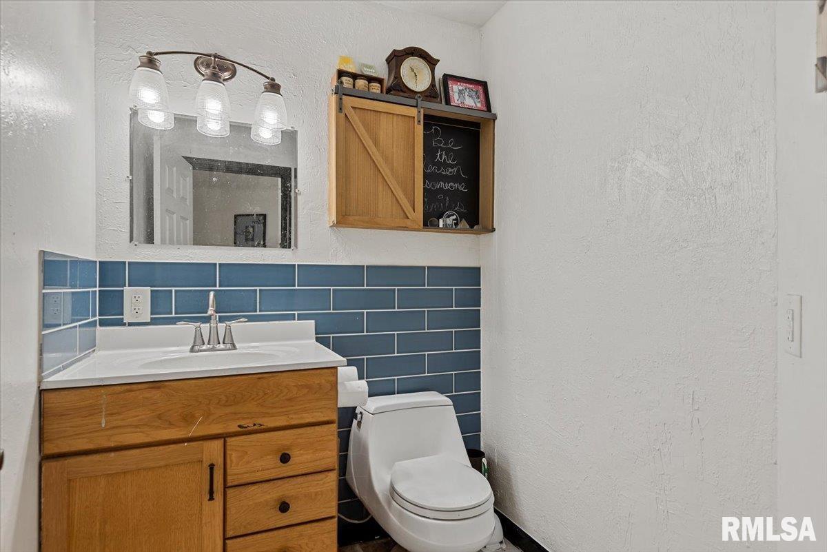 17296 Woodland Lakes Drive