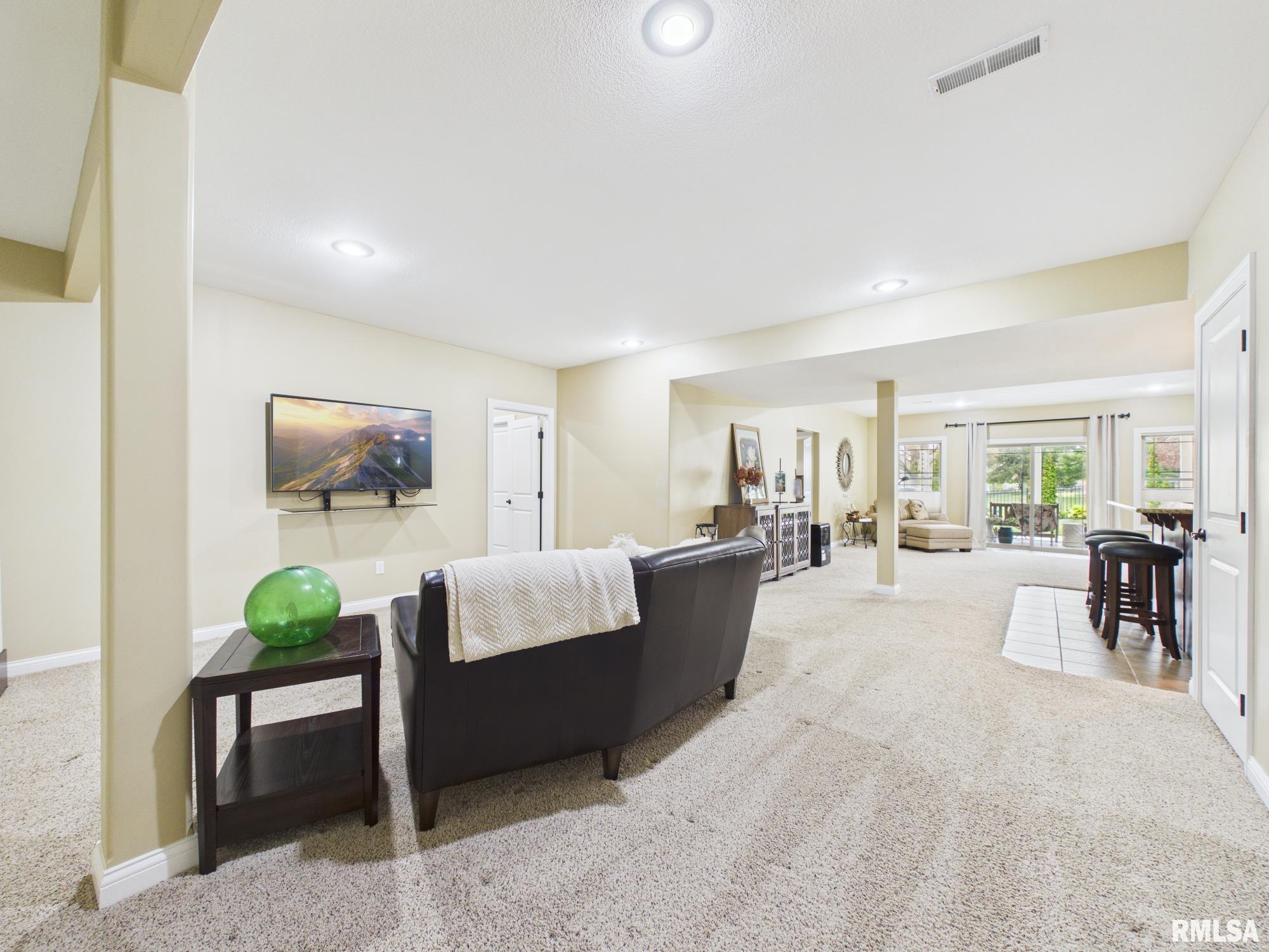 208 PINEHURST Lane