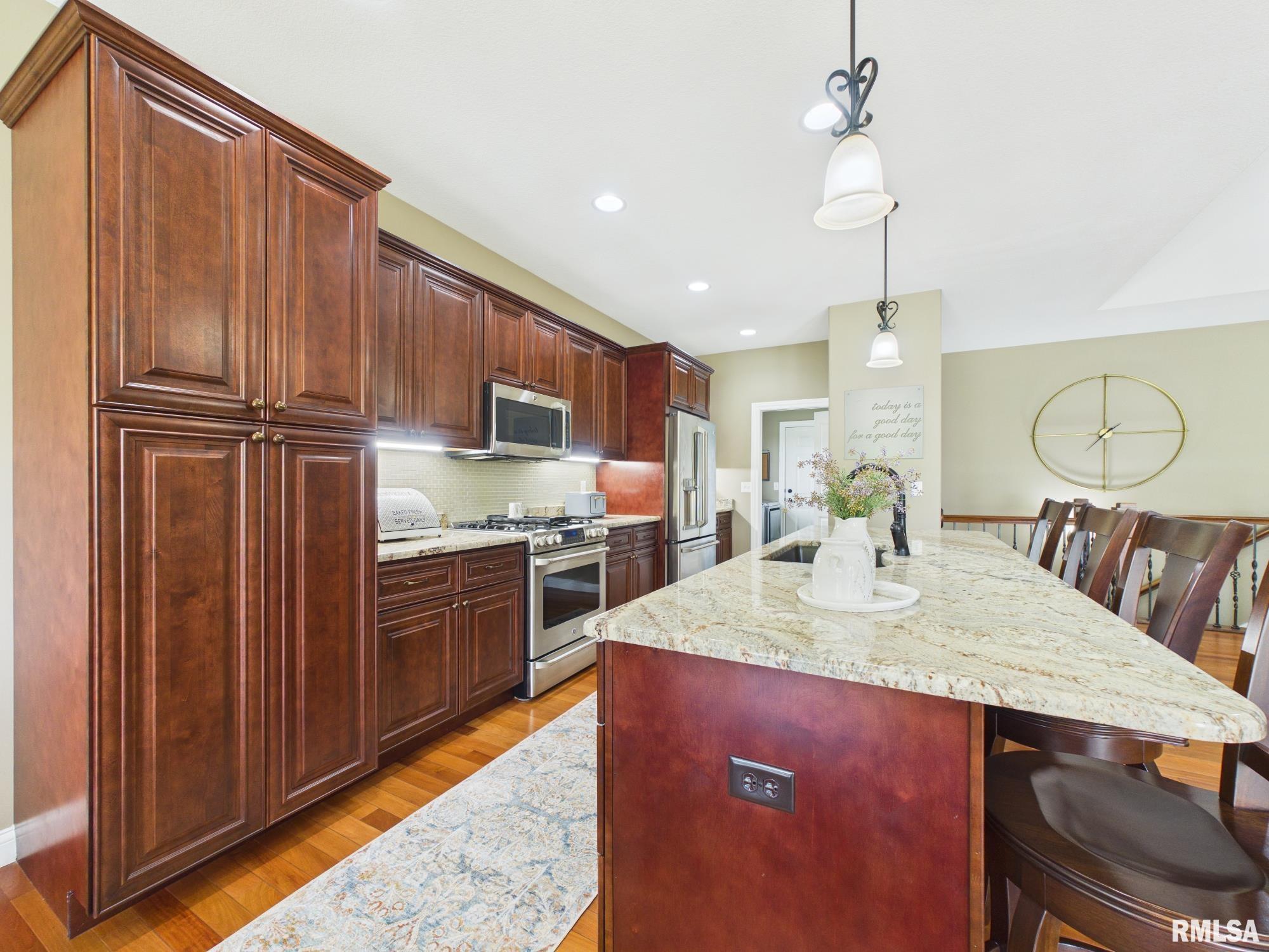 208 PINEHURST Lane