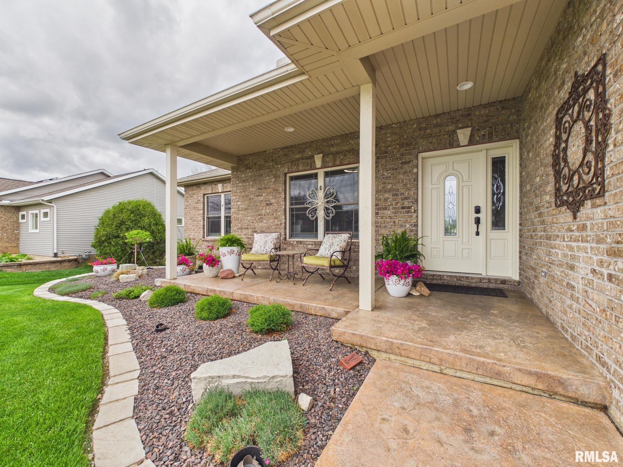 208 PINEHURST Lane